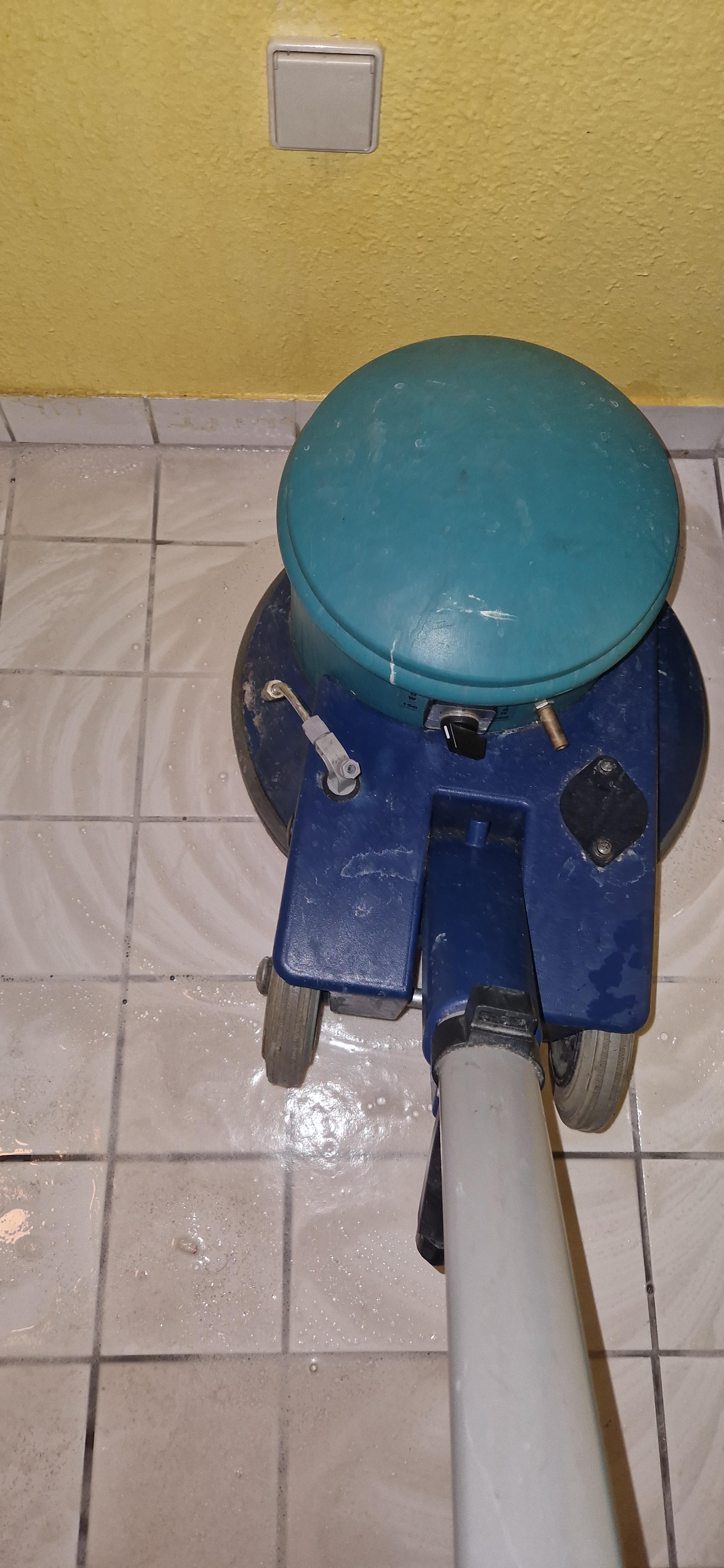 01935031-6efa-46e8-8bf5-0eac9522a0d7.jpeg