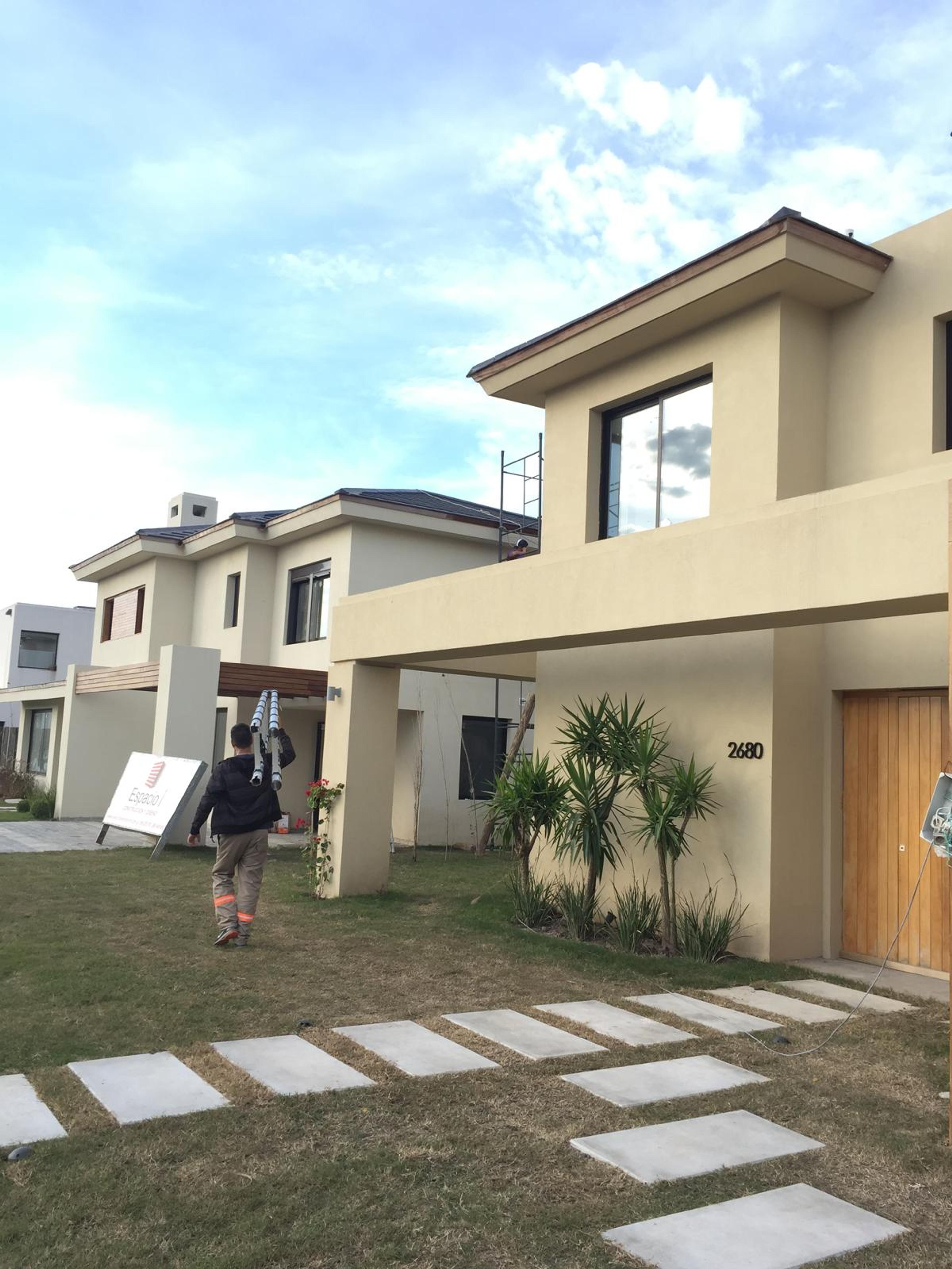068e96b3-a293-4dad-b430-a90ddecb3a06.jpeg