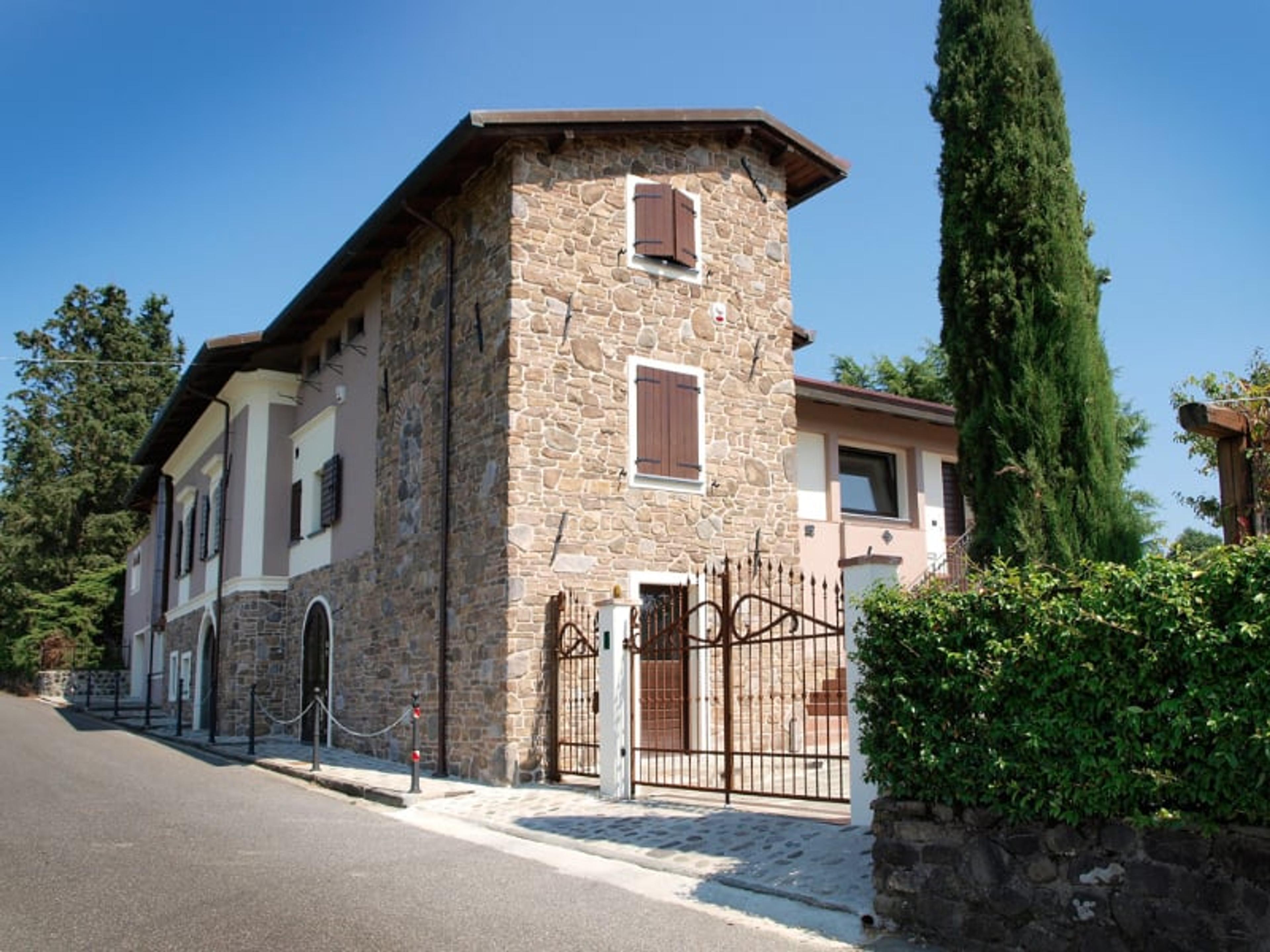231e2447-f6c5-42f5-85c5-b6c820dc7a58.jpeg