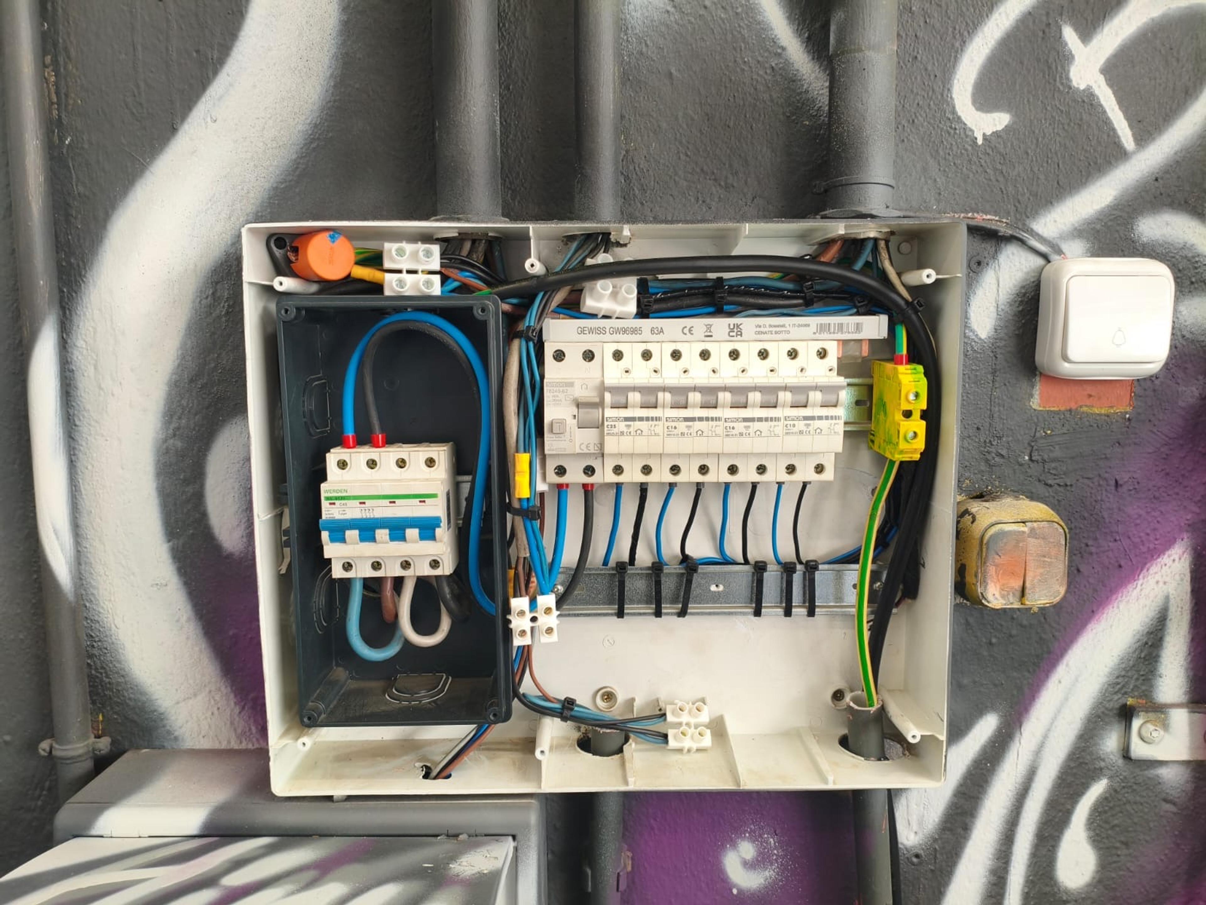 2f4d3aa2-5572-43b7-9113-0e3792ccfeed.jpeg
