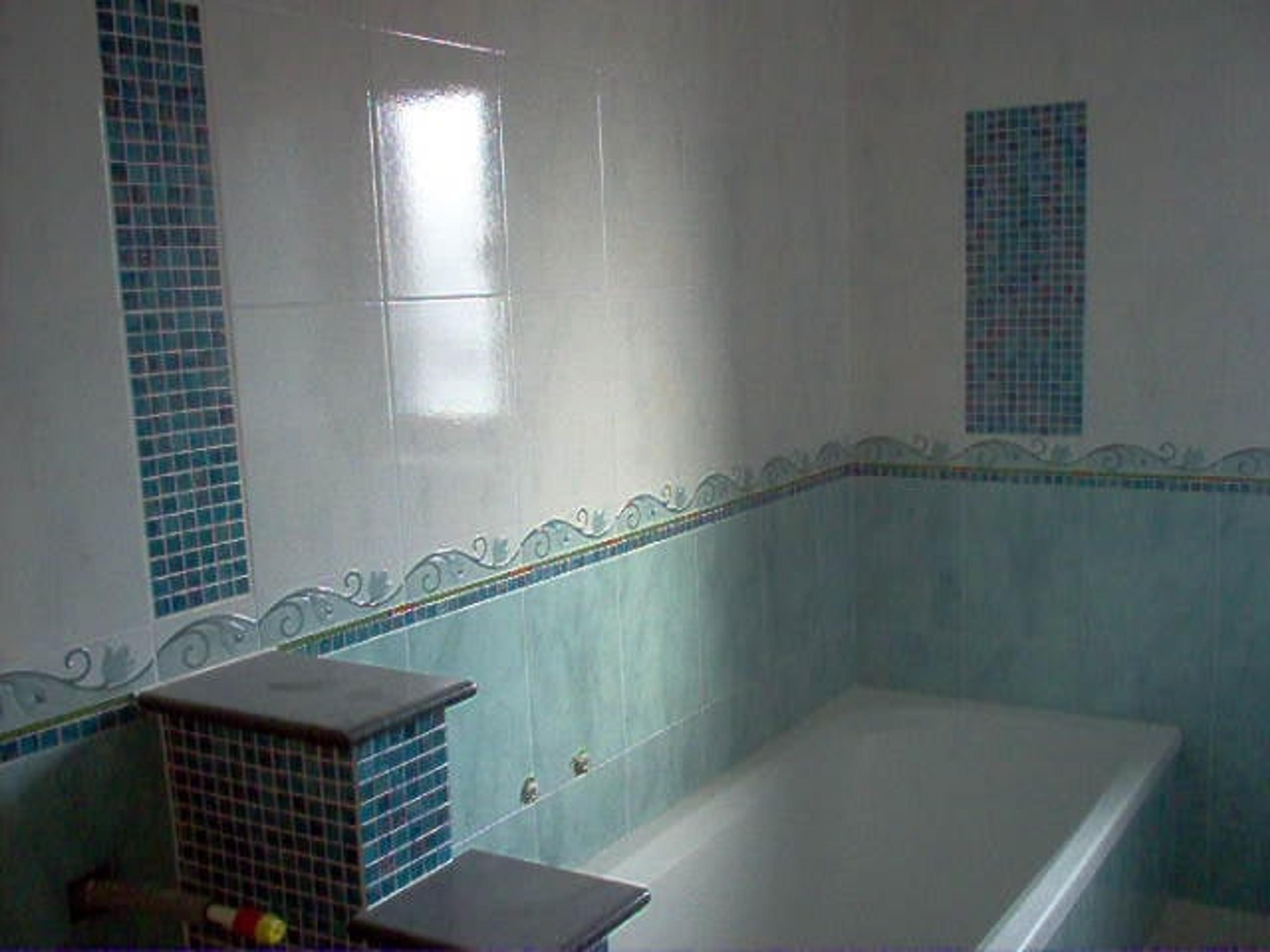3003db22-13c9-4455-a20a-9bf9d49cd3f8.jpg