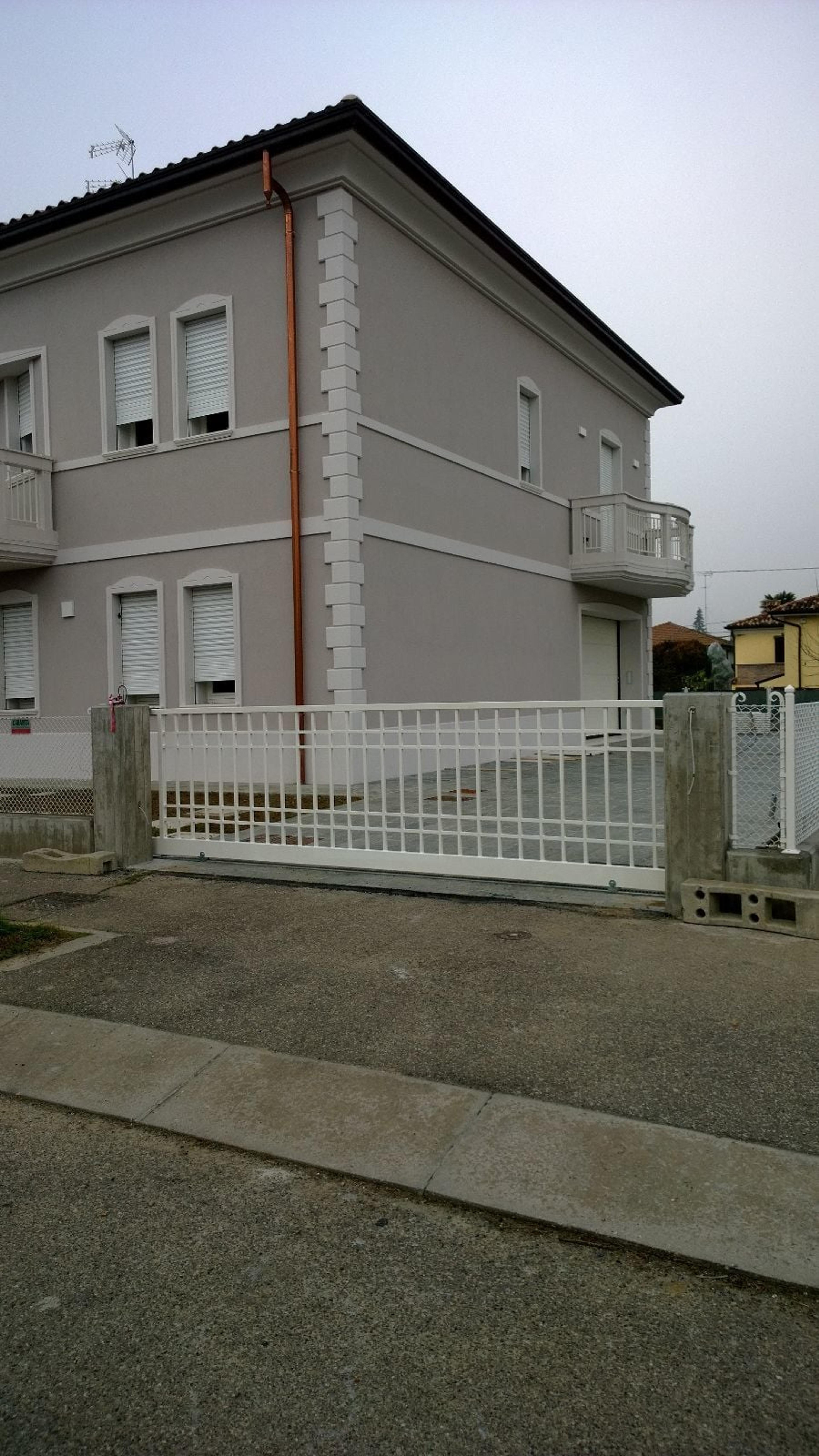 3eea70e2-0da7-4193-8d0e-529dd140e4f4.jpg