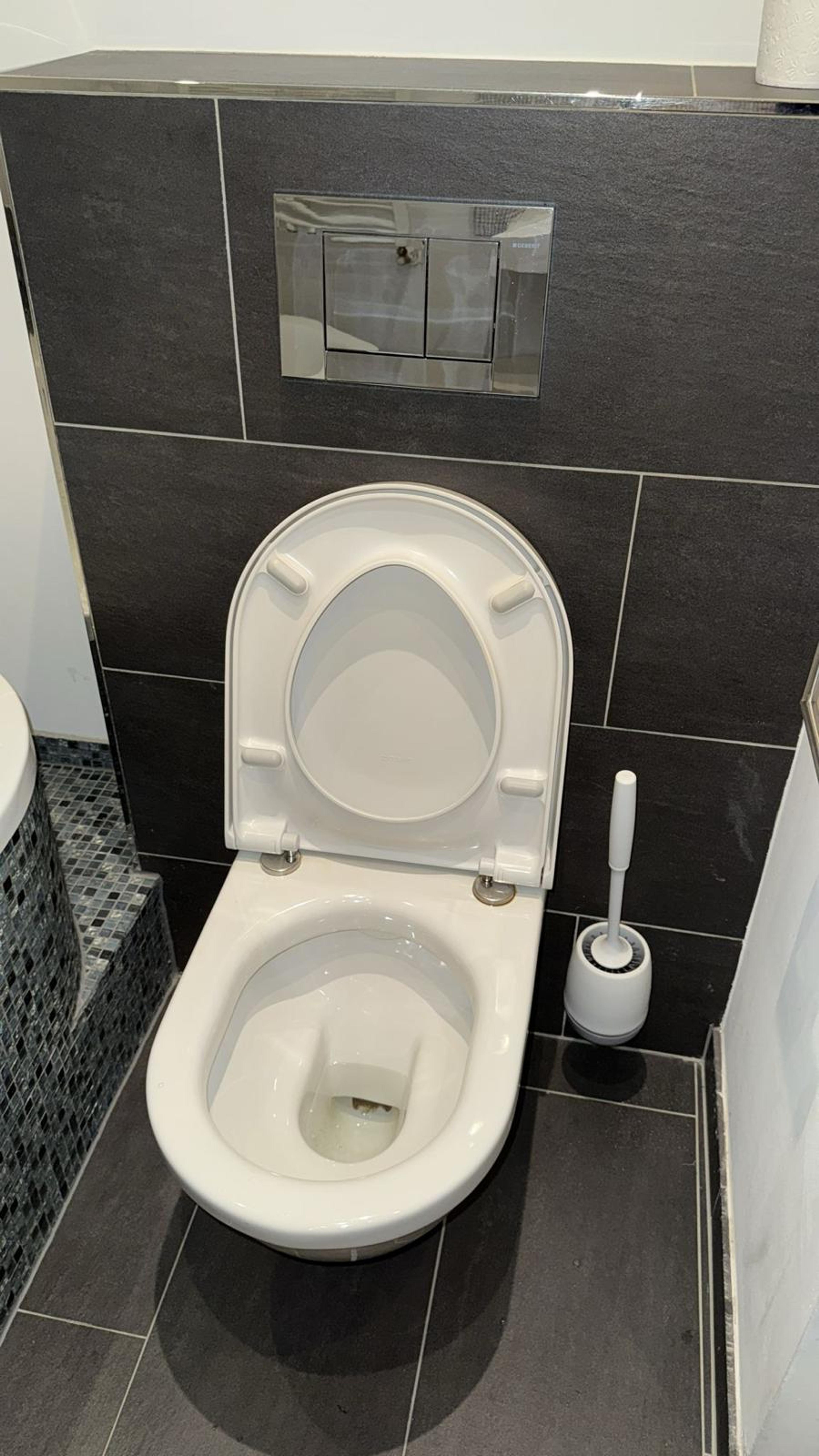 4a99cfdf-772f-4e7f-97df-12e706b4729c.jpeg