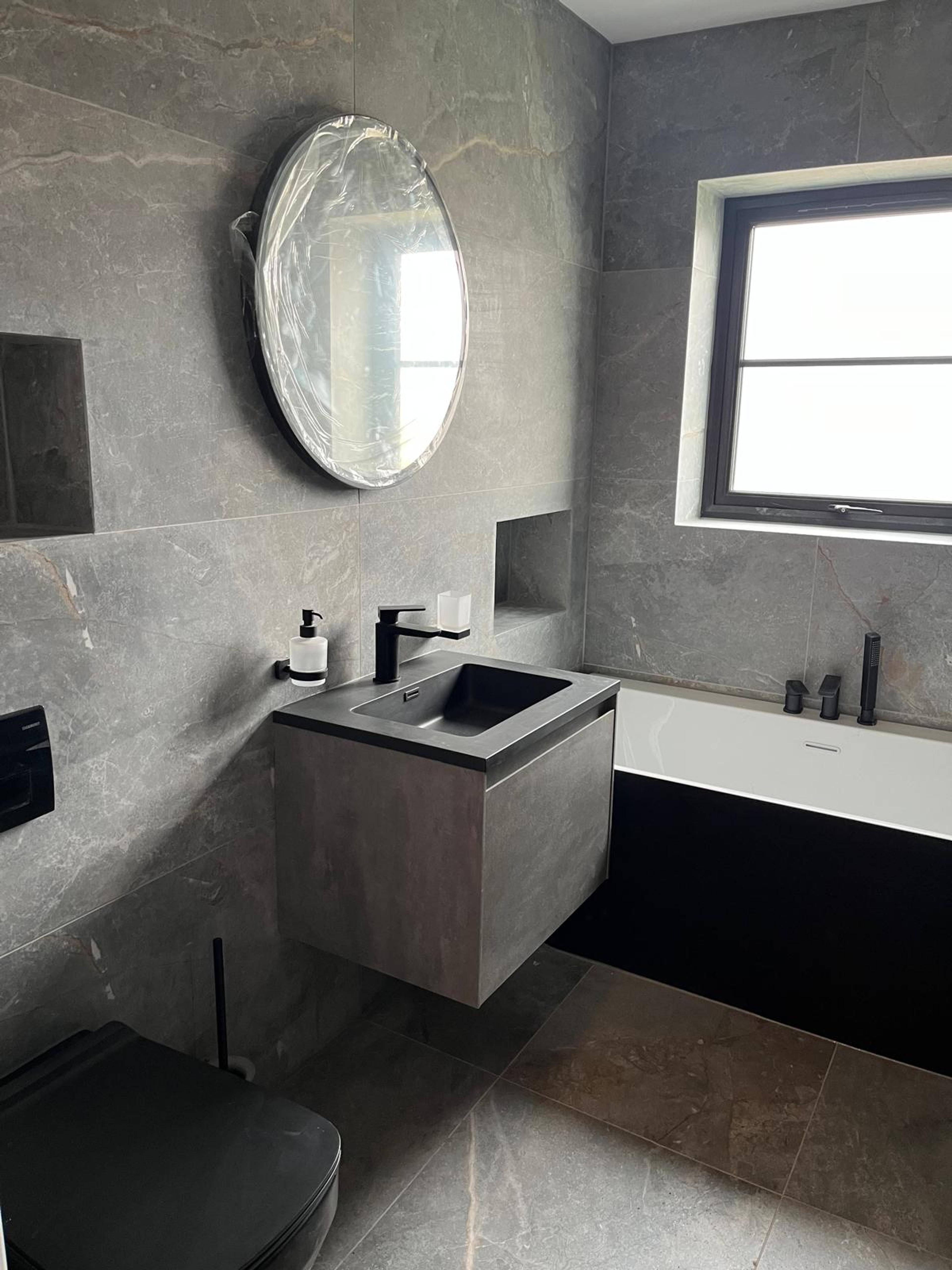 52837432-dc09-4950-8bd4-776c16d52efc.jpeg