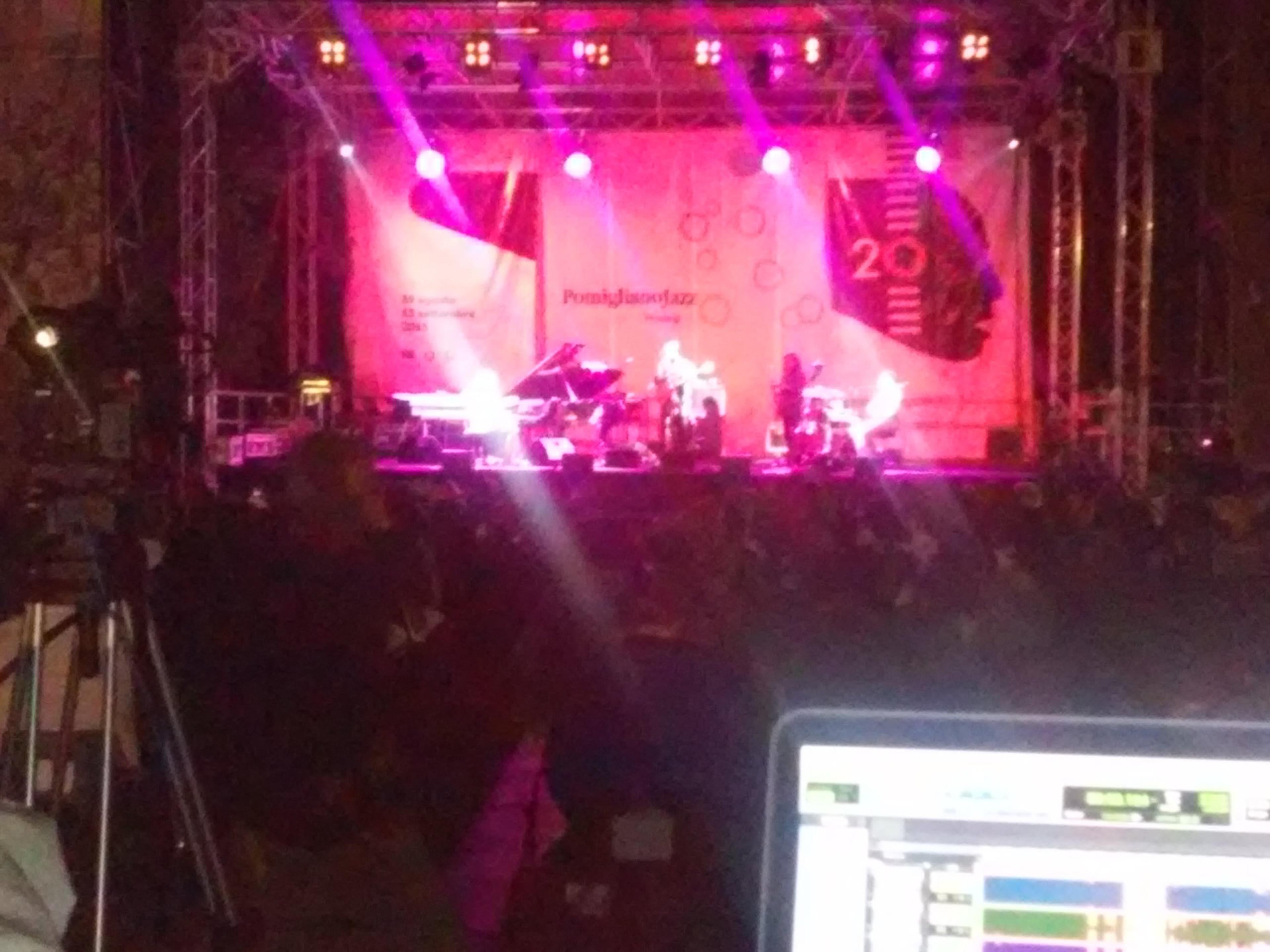 5533fd80-db82-4bb4-8d34-d86aa8af848b.jpg