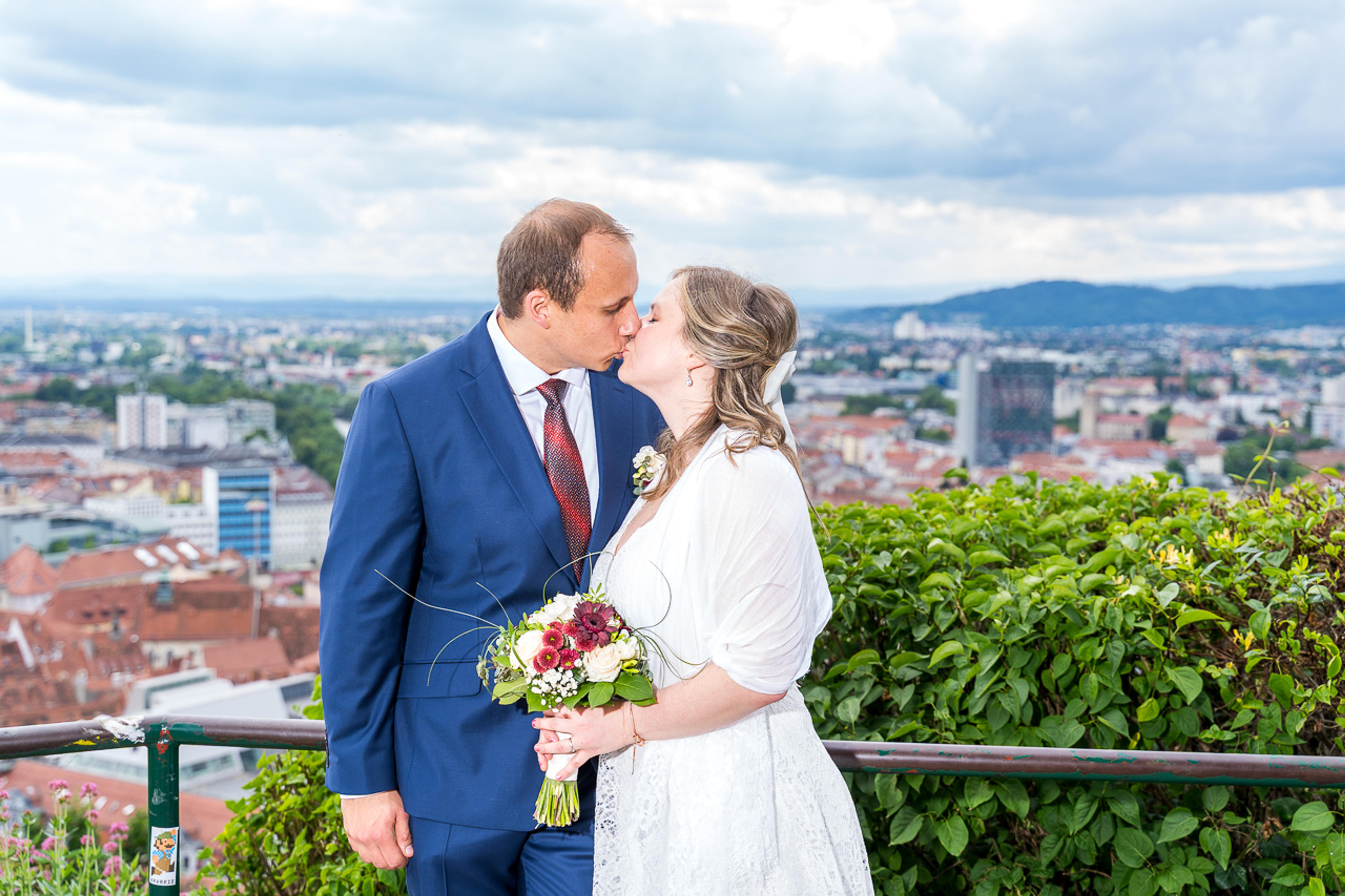 5f336454-b0f1-495c-a3e2-2d0f04062840.jpeg
