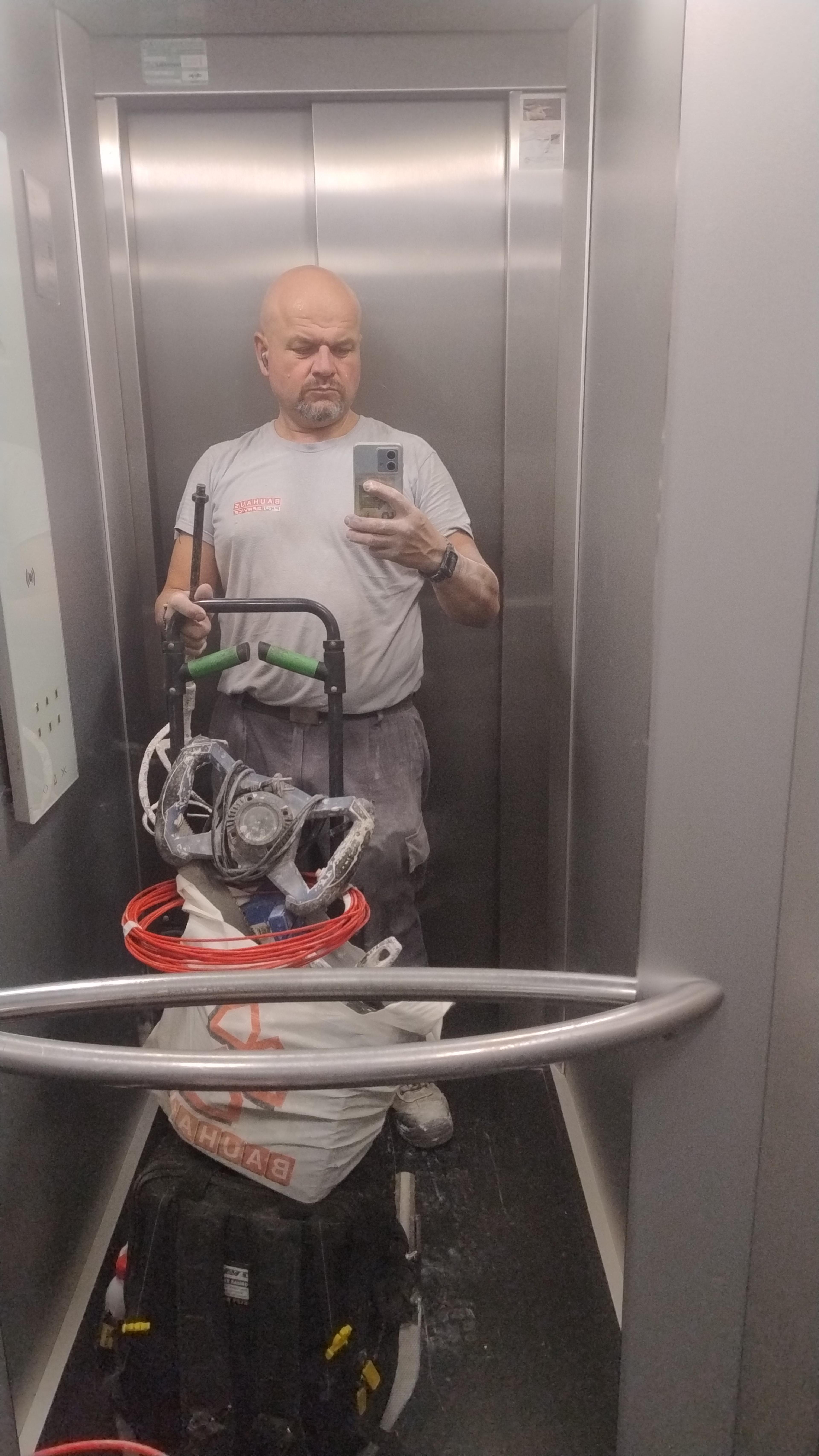 77729303-ceae-435e-95b0-28289238ef68.jpeg