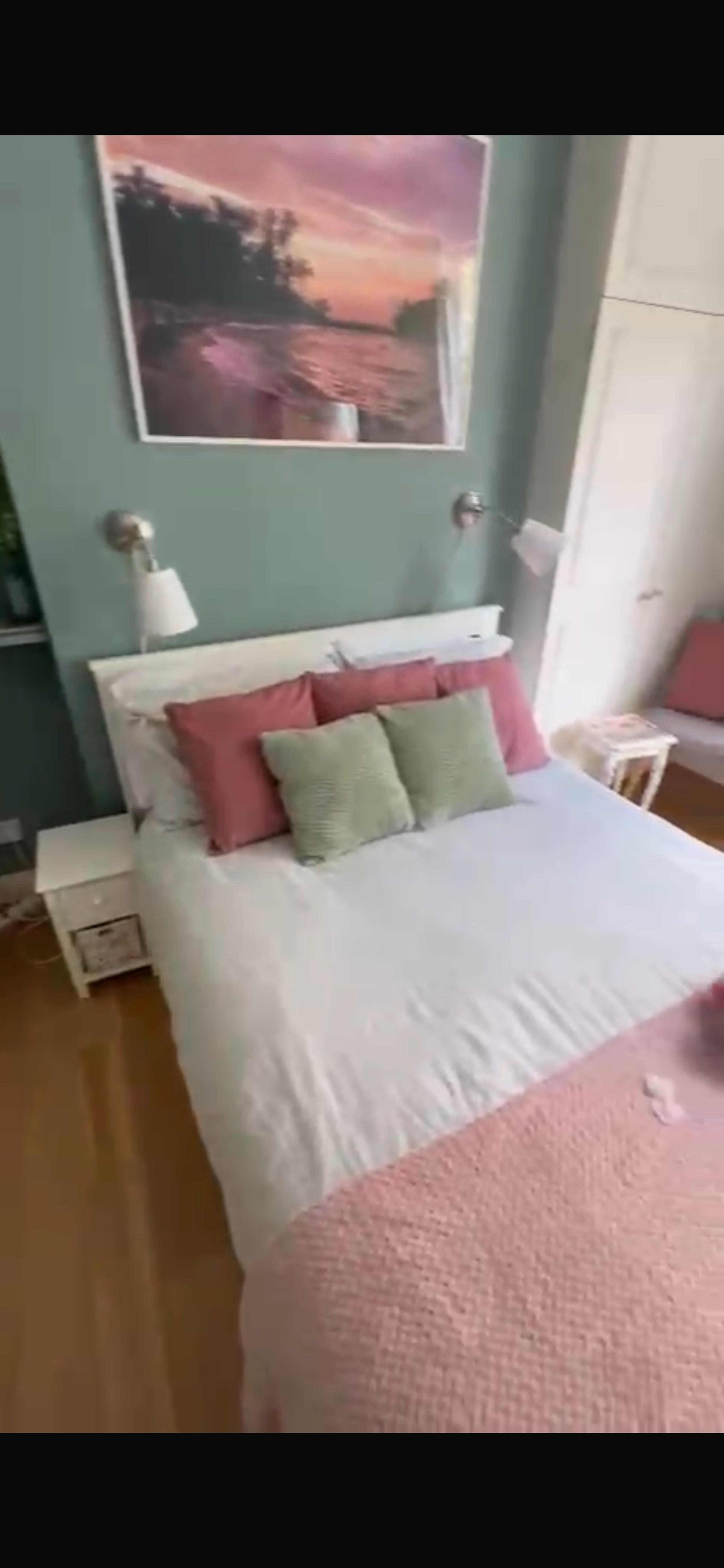 7b7832f2-1775-440f-82fc-1130e659fe09.jpeg