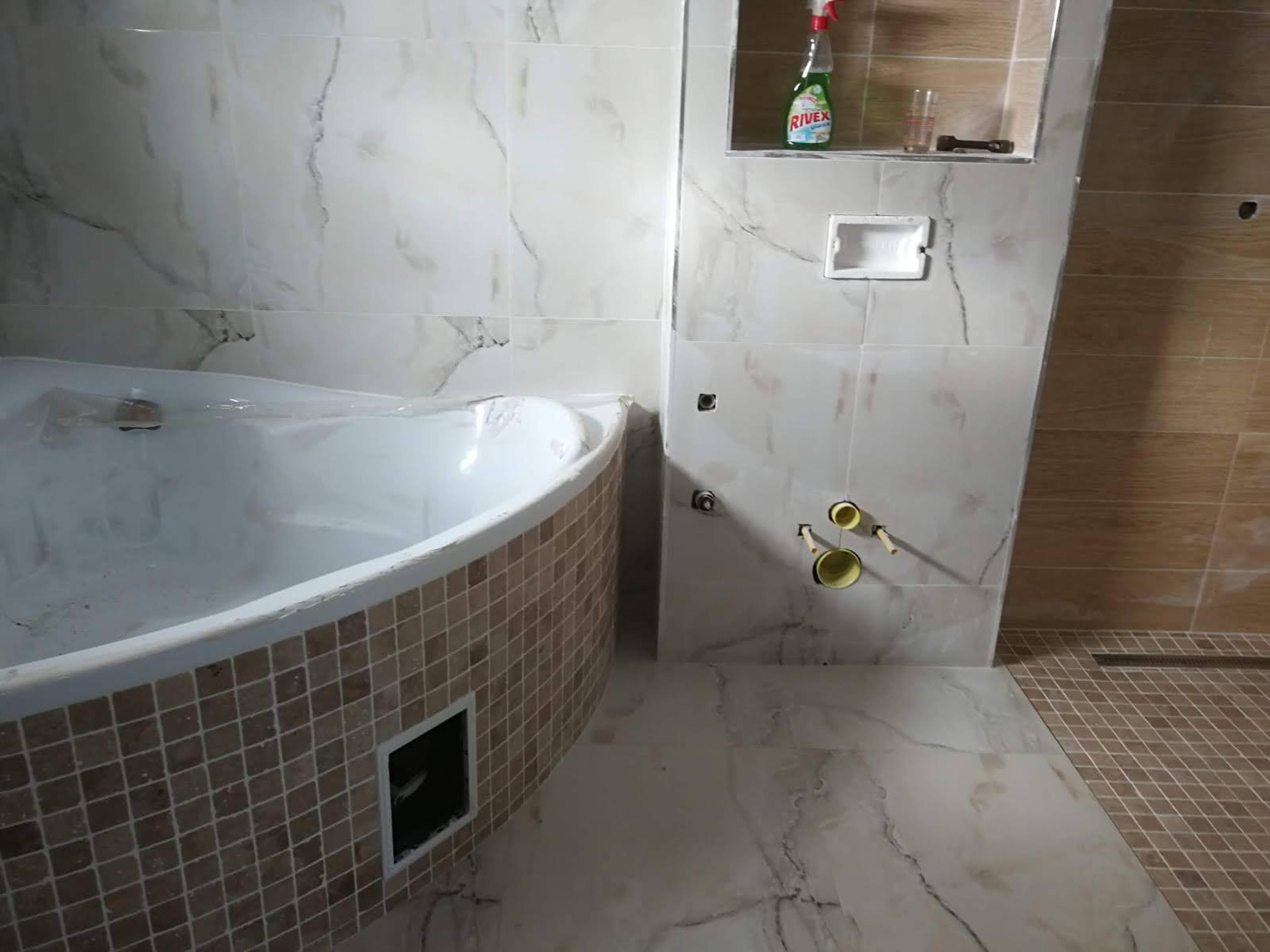 7f6d1009-5c30-4257-be90-09d609282979.jpeg