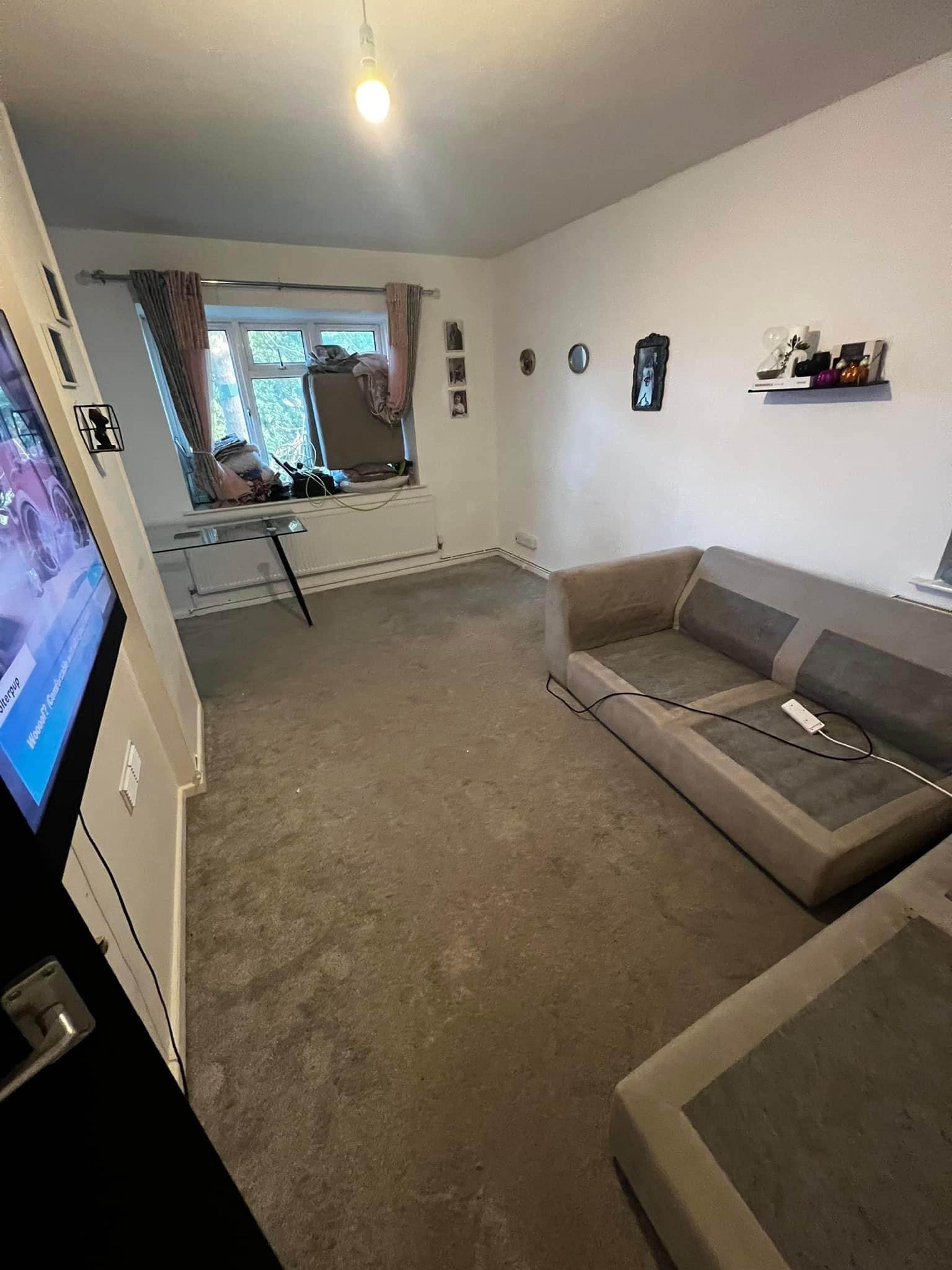 8117ec46-f478-41f7-8114-22baed6bd903.jpeg