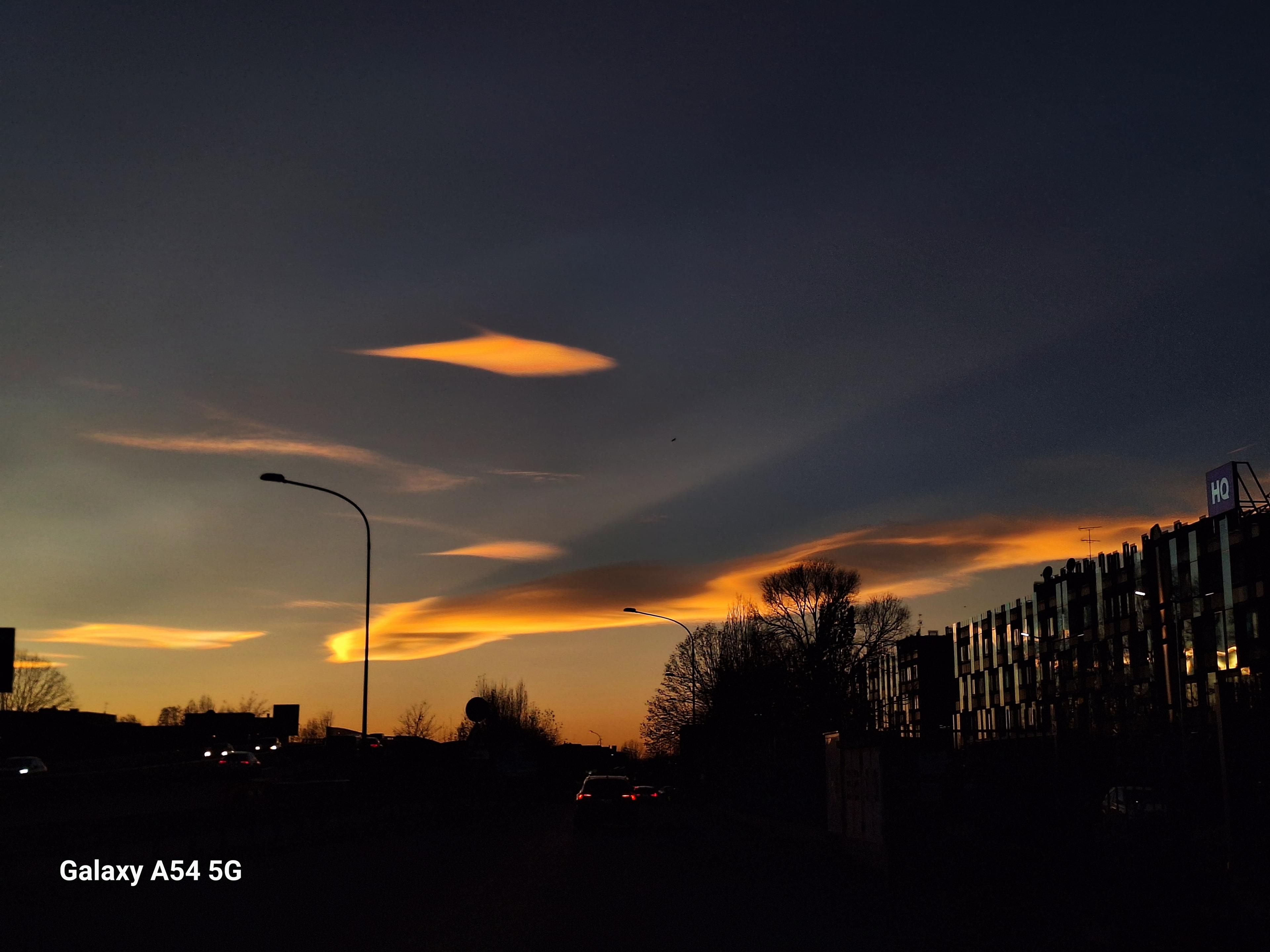 8230213e-fe73-4786-a2a5-e07cee7cc42f.jpeg