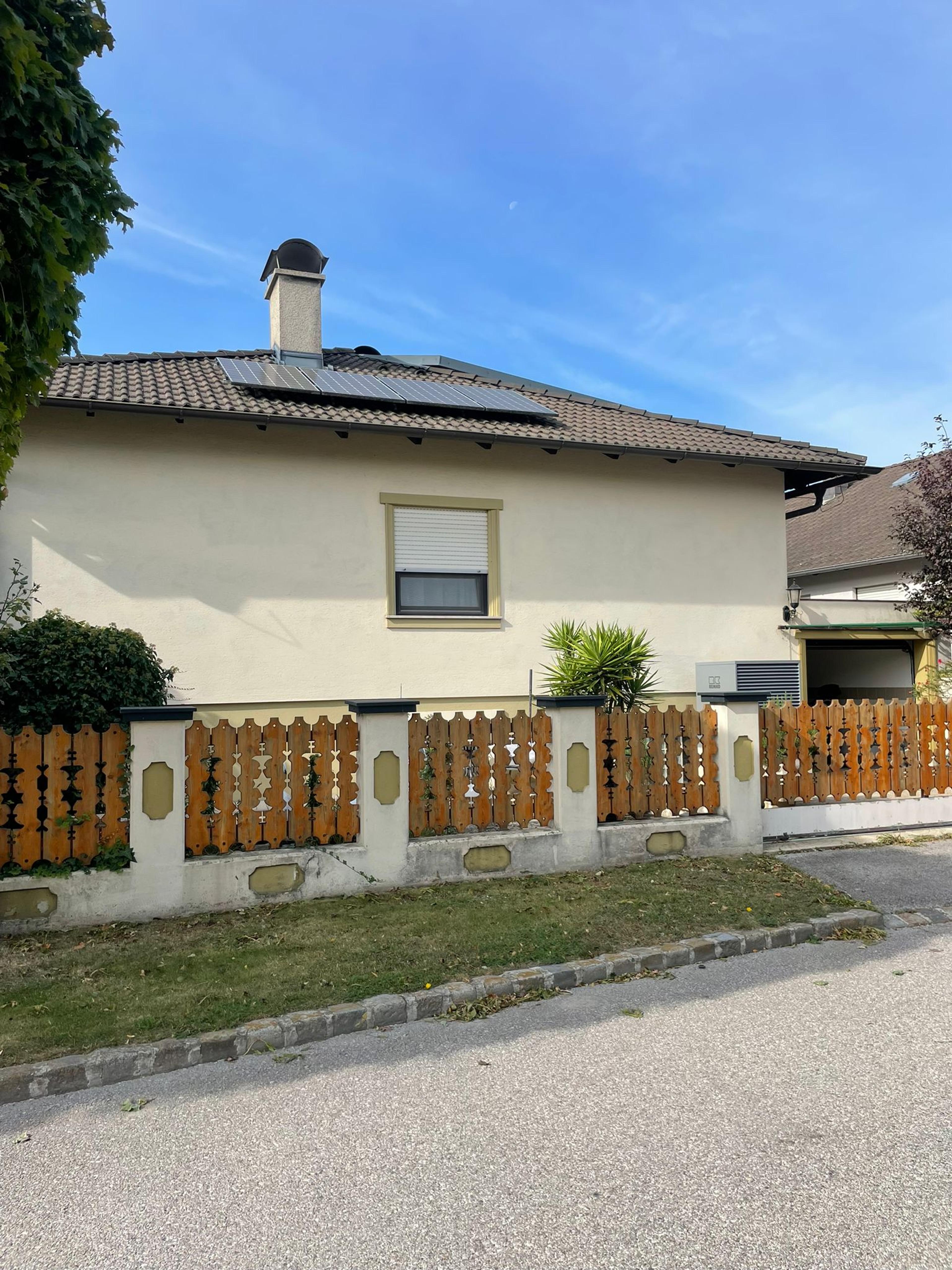 8555c1fd-dd67-4cf5-8490-66c1593537d3.jpeg