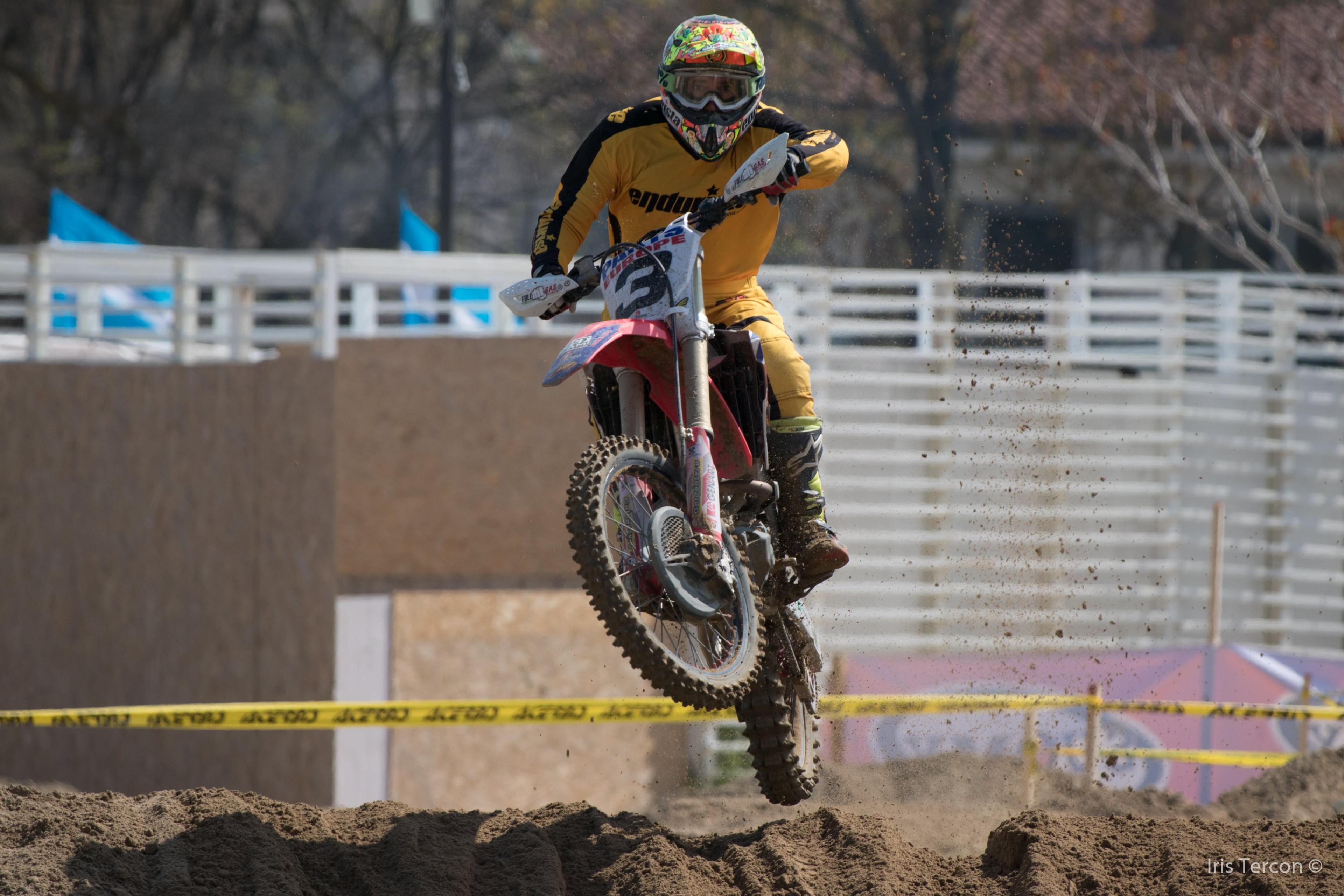 8b358329-dc60-44d3-82f8-a75d654a84fd.jpeg