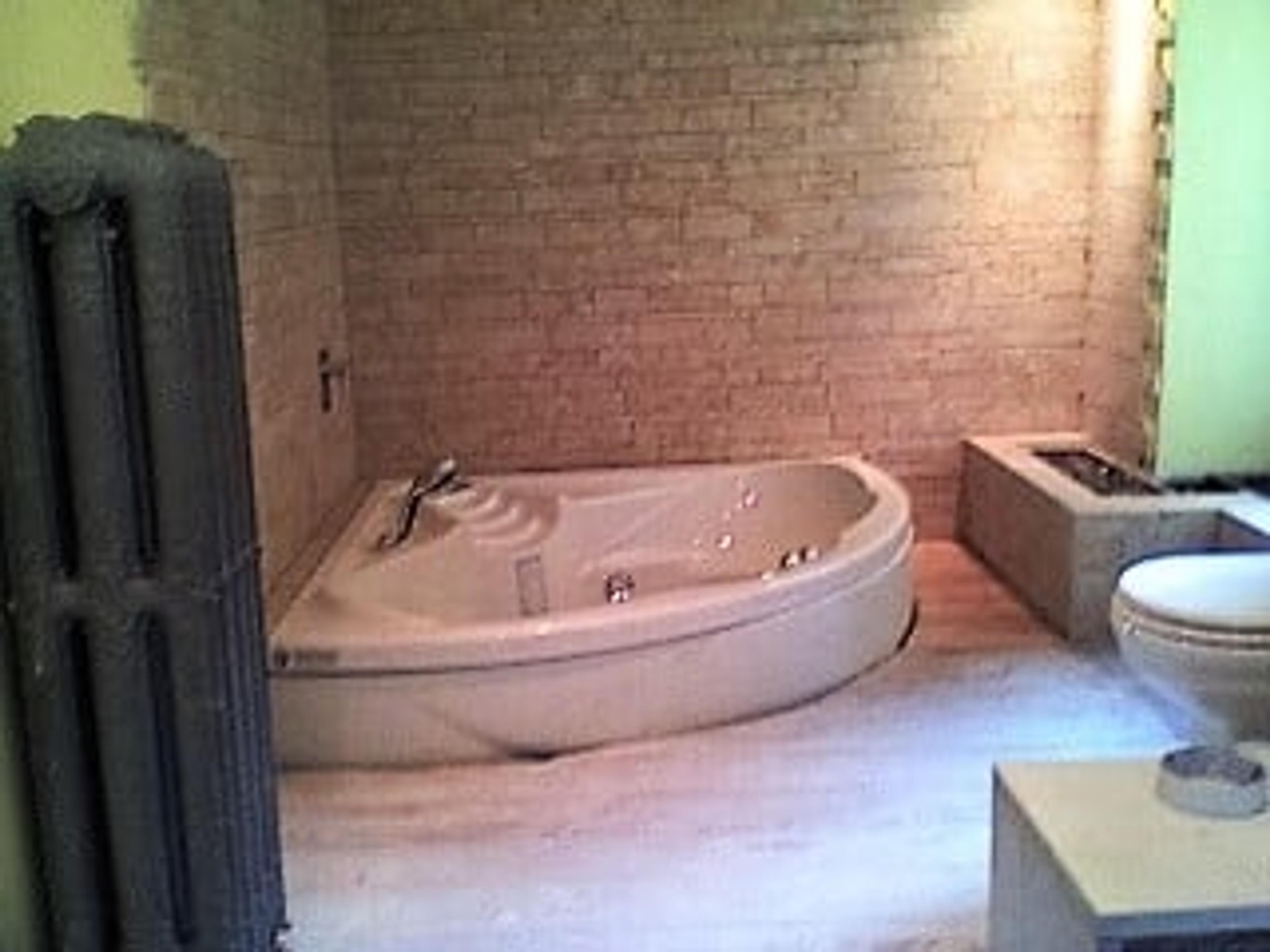 8cc06b09-af00-4cf8-bfa1-abc9d5211ba7.jpg