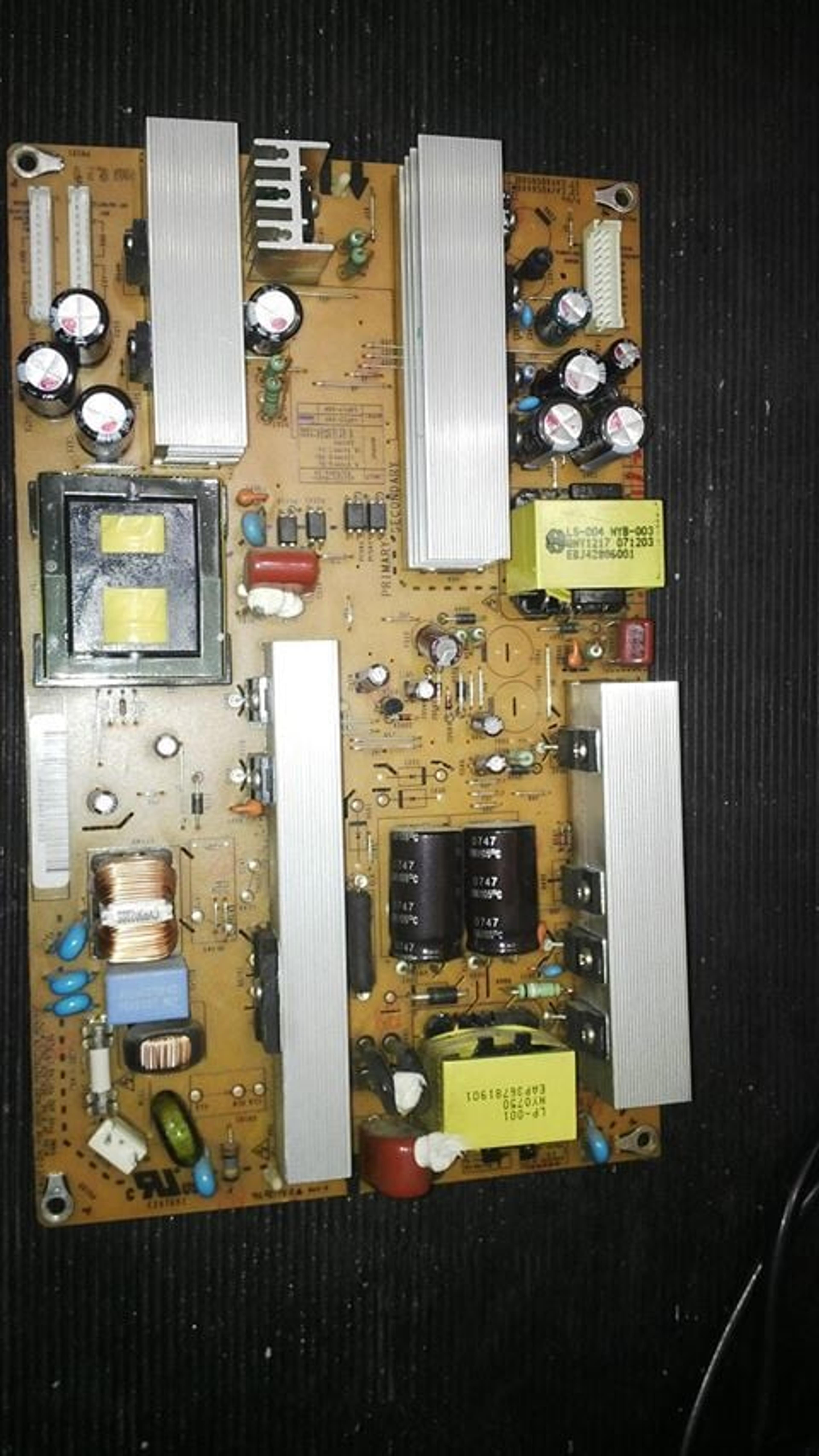 8eda2b16-50e2-44dd-b9ea-02320dc345cf.jpg