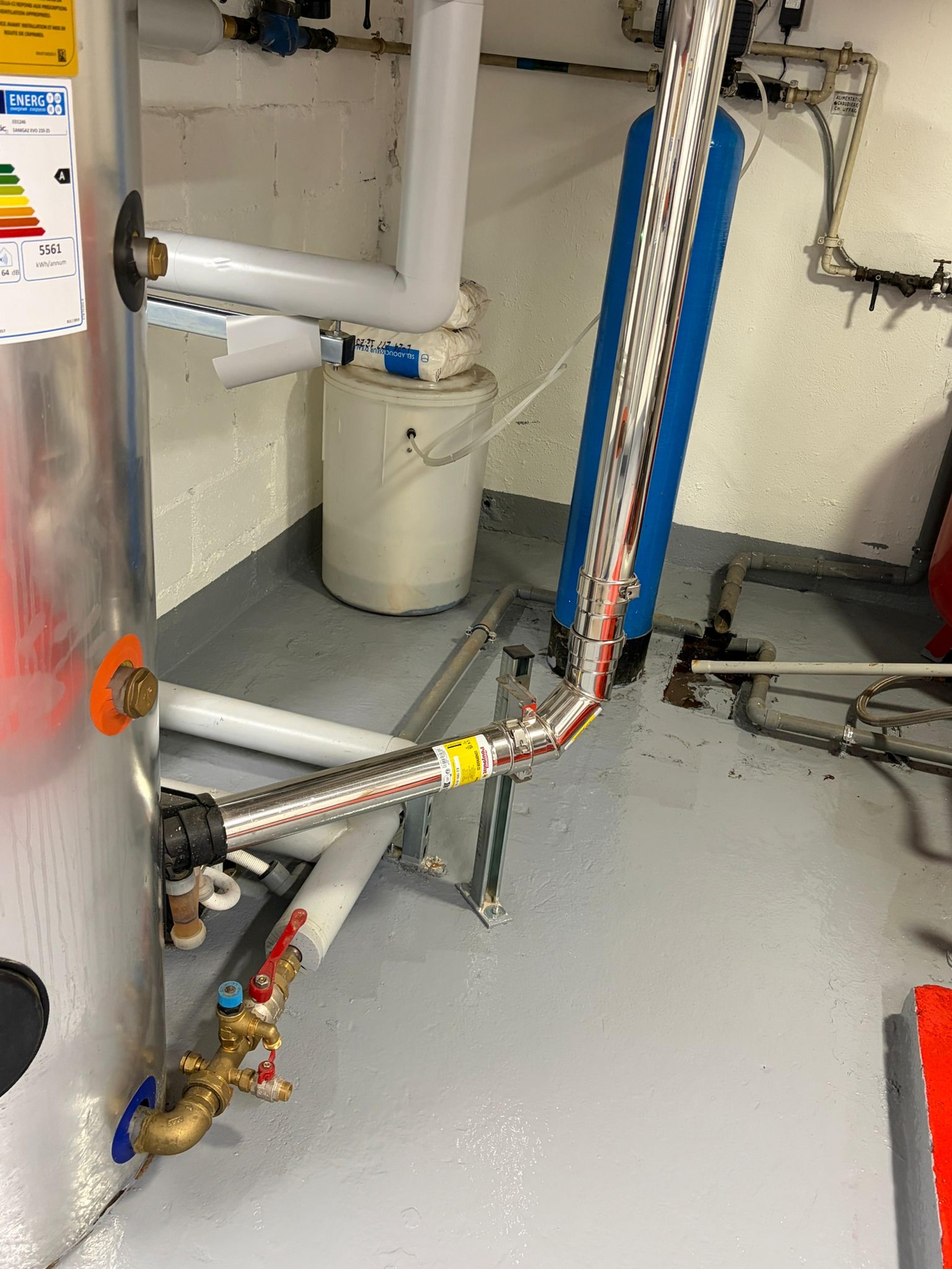 8f4c30e5-04ab-4842-85a0-579e35b2b9e1.jpeg