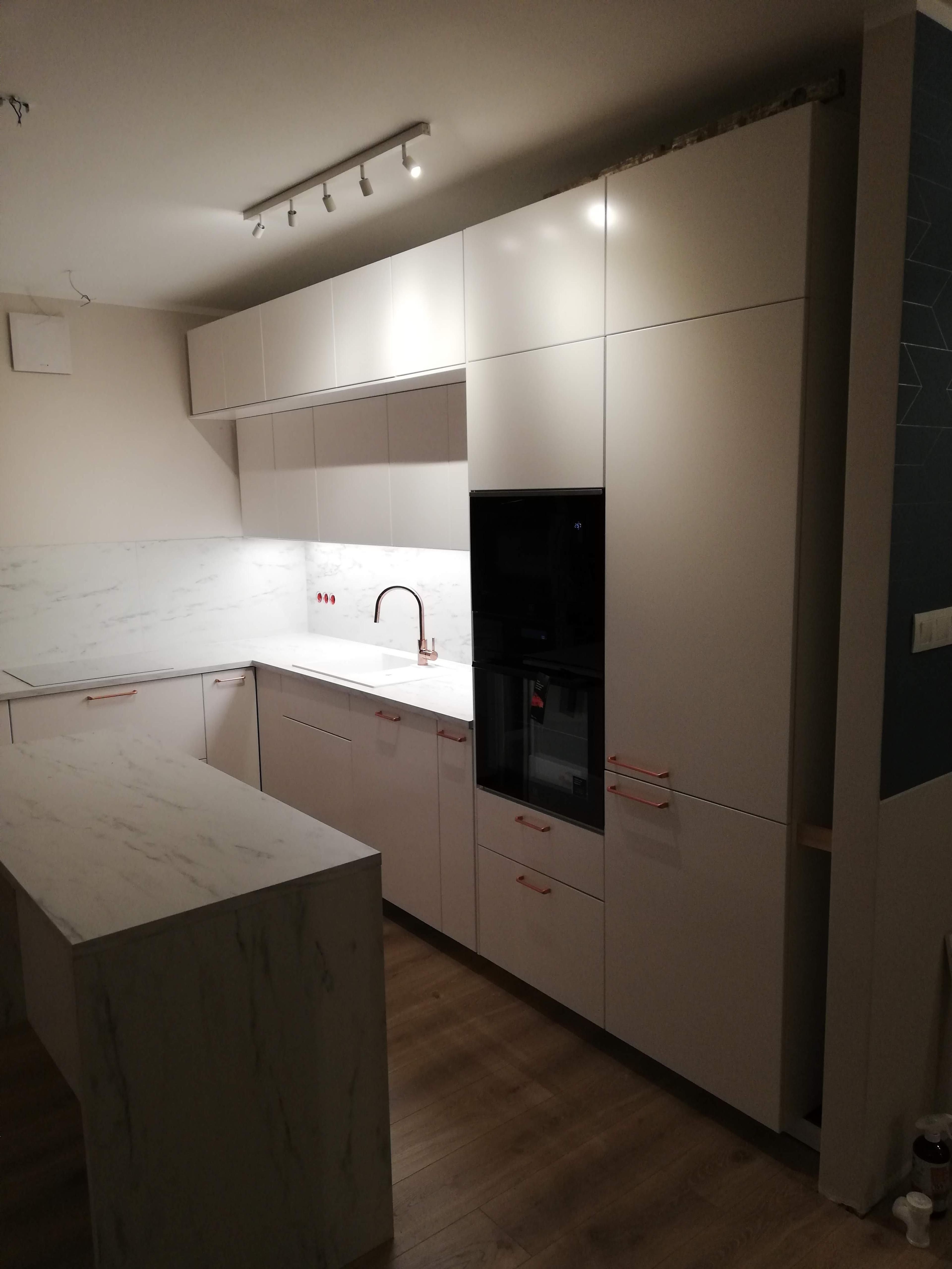 928eff2e-93b4-4a37-8f01-00a55dc8a1f8.jpeg