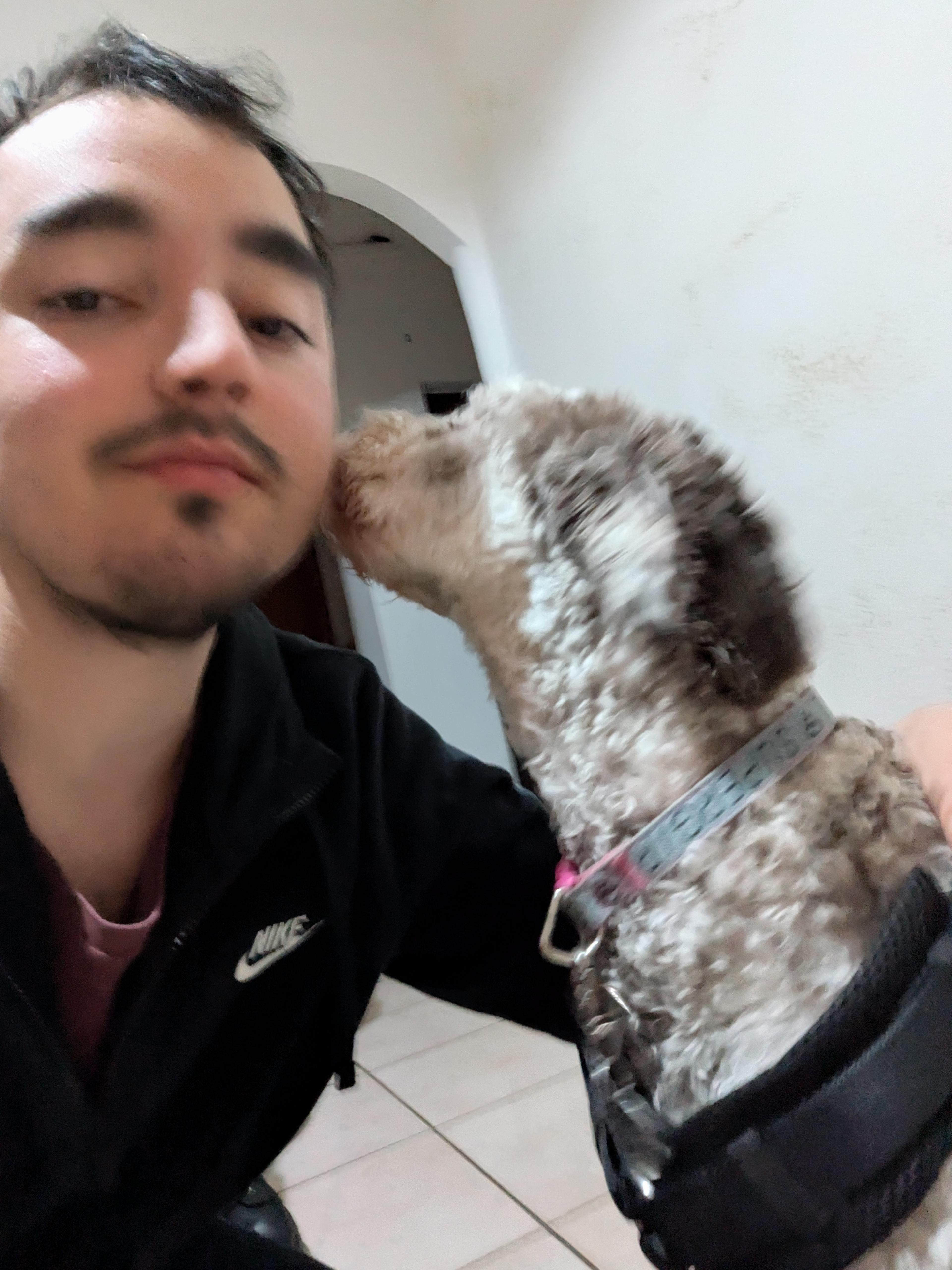 9a5e3760-de27-4fd9-a9c8-a1fbfdf98821.jpeg