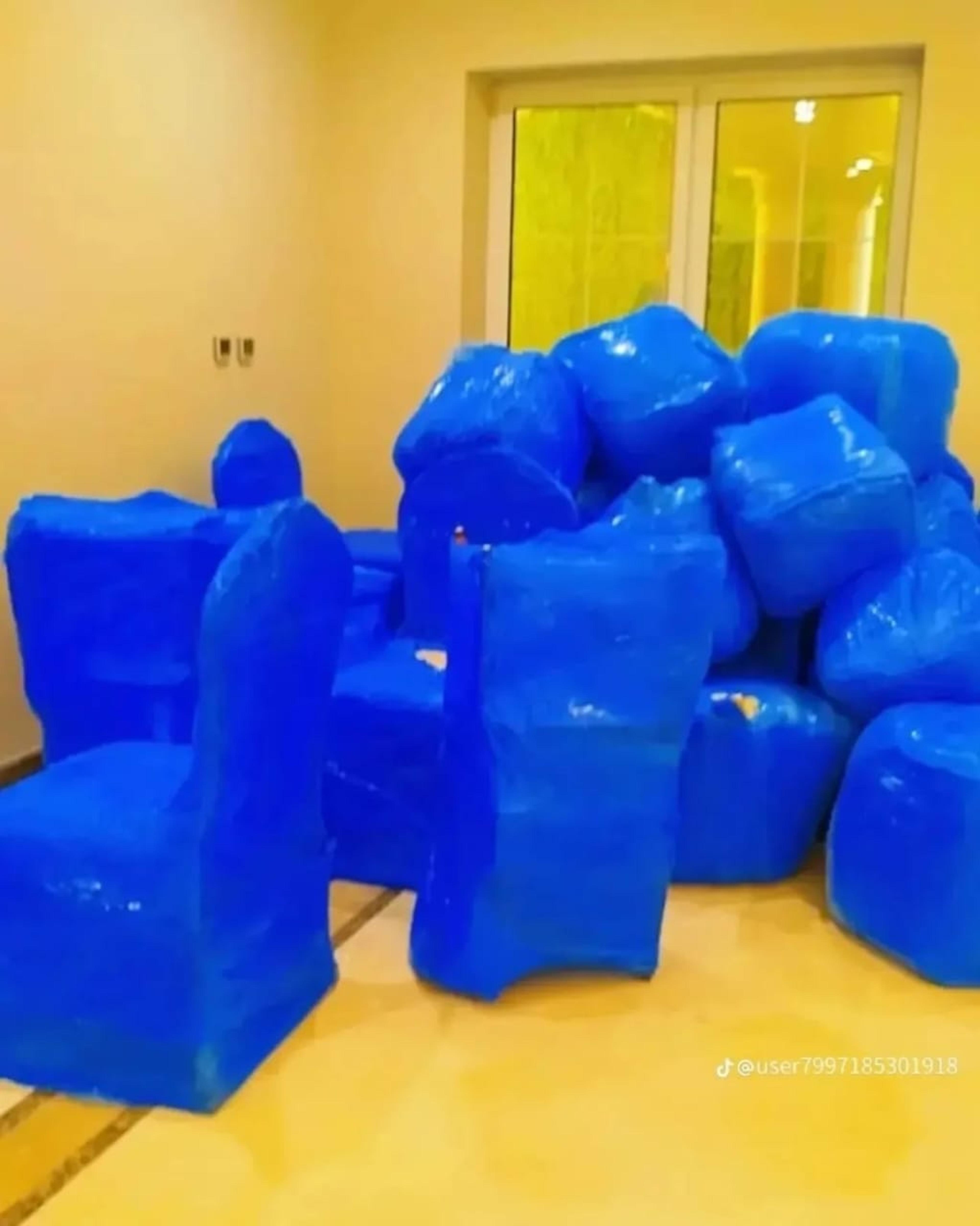 9ff87fd4-e725-49ae-b3f7-fcabb6233c93.jpeg