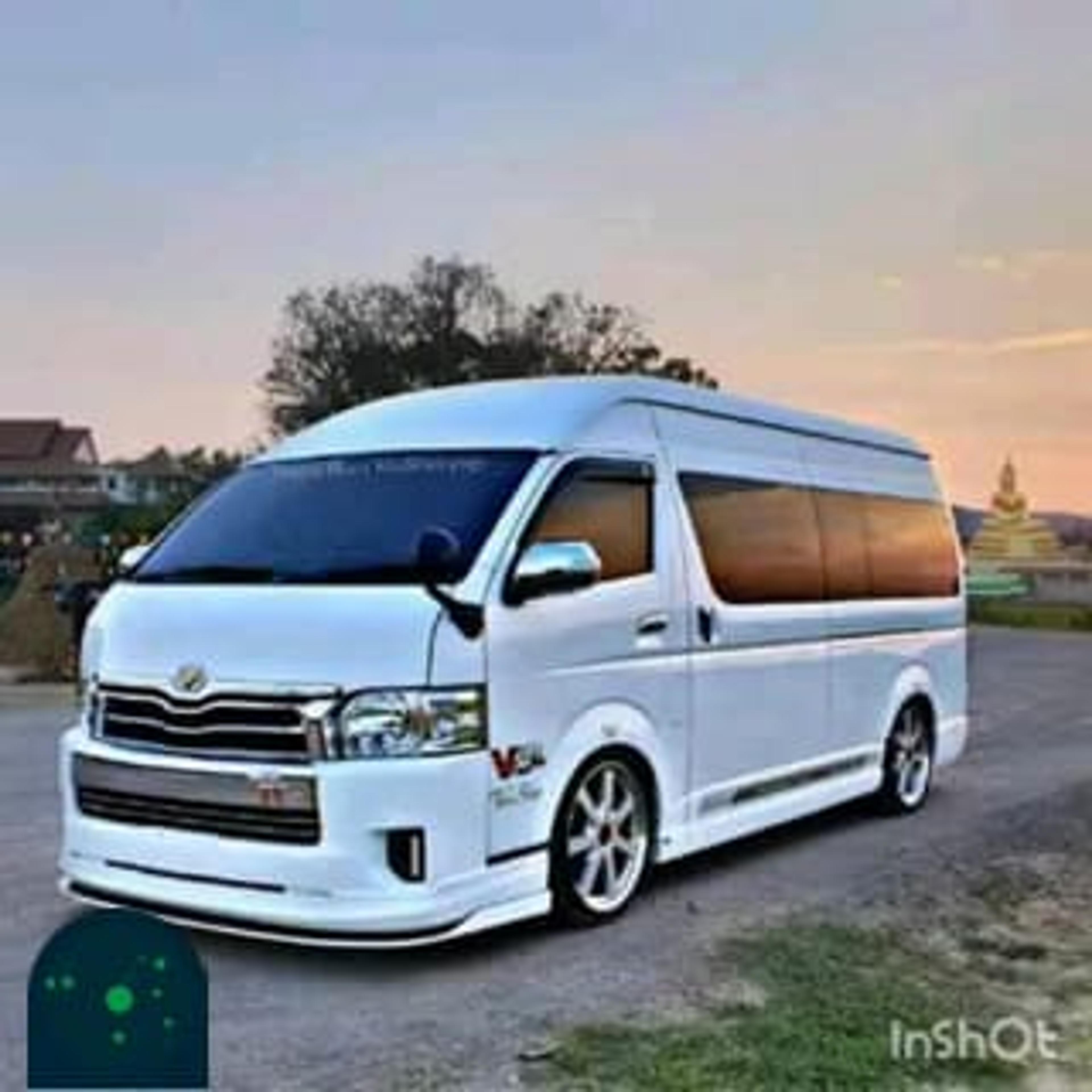 aa098f51-6e60-4cc1-9e24-1640596fd776.jpg