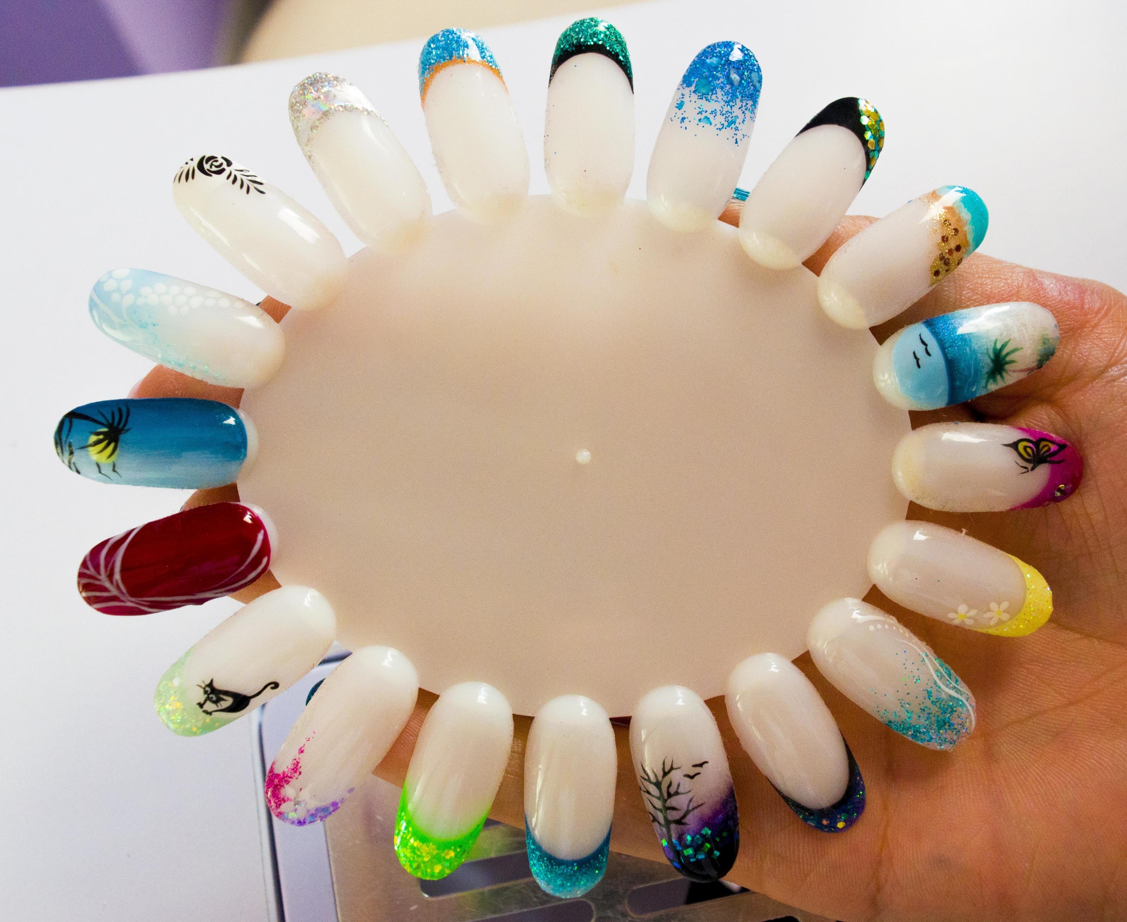 ab6637a8-1b1d-4e04-bcaa-56f4574706c8.jpg