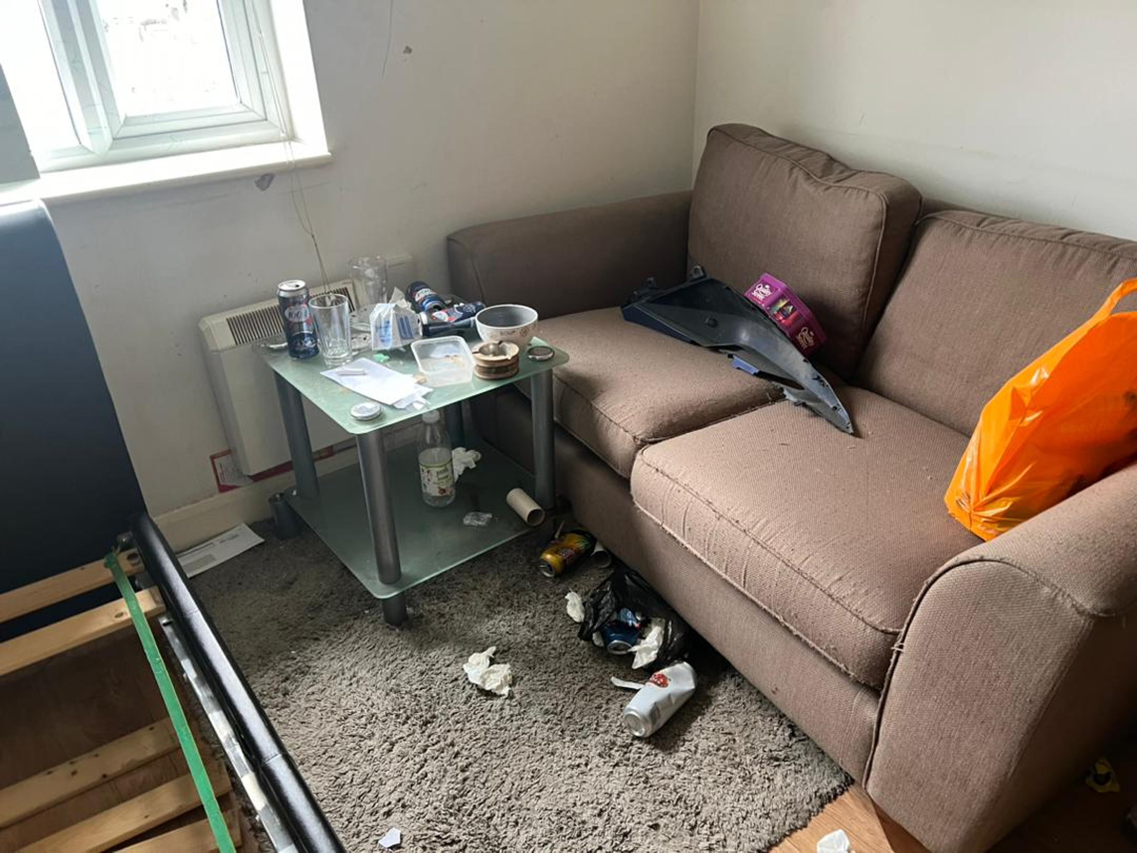 acd82667-f208-42b5-9a09-5aec9f85eee4.jpeg