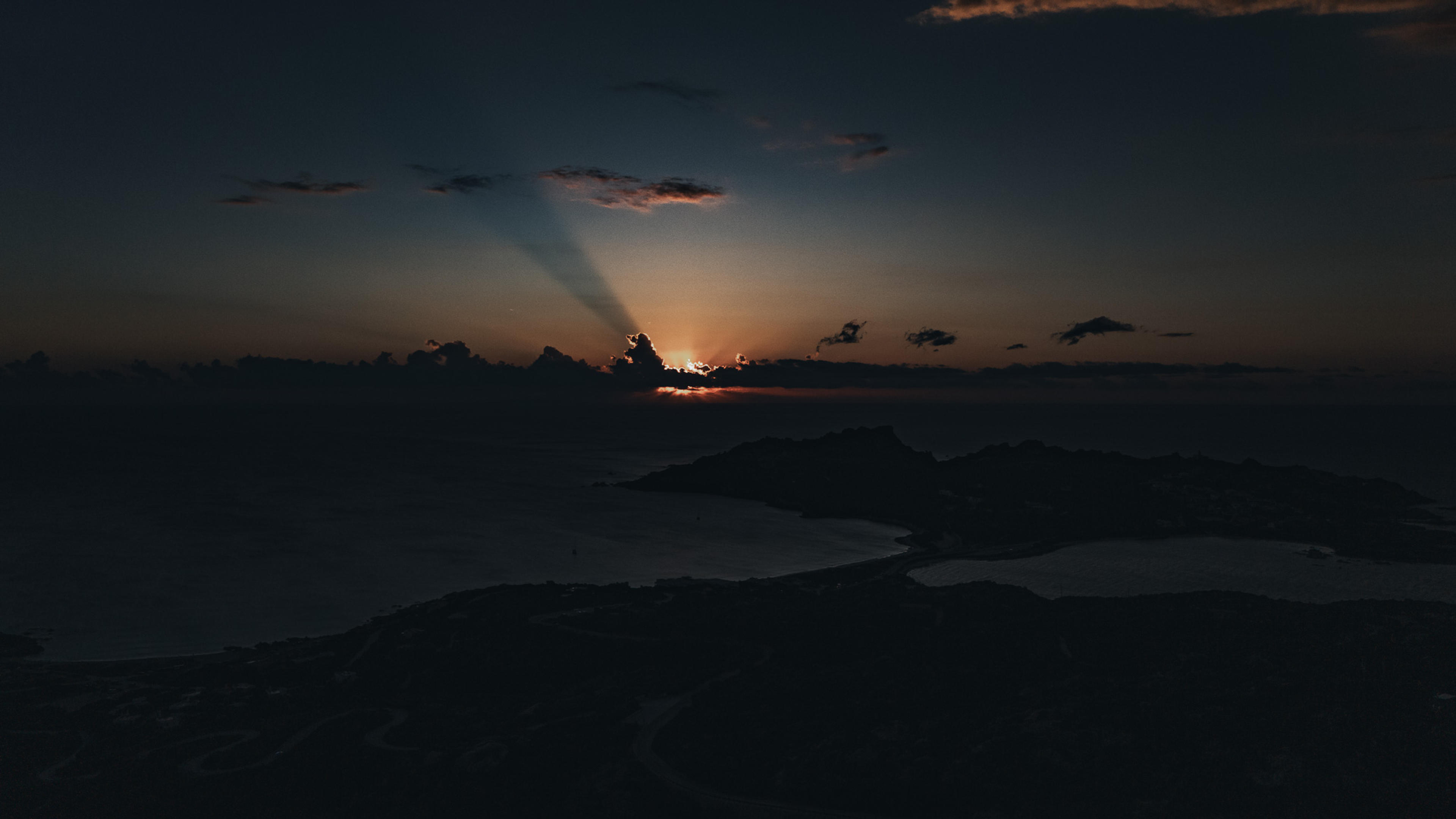 b9c7d822-69e9-42d4-a7ae-71937411f8f9.jpeg
