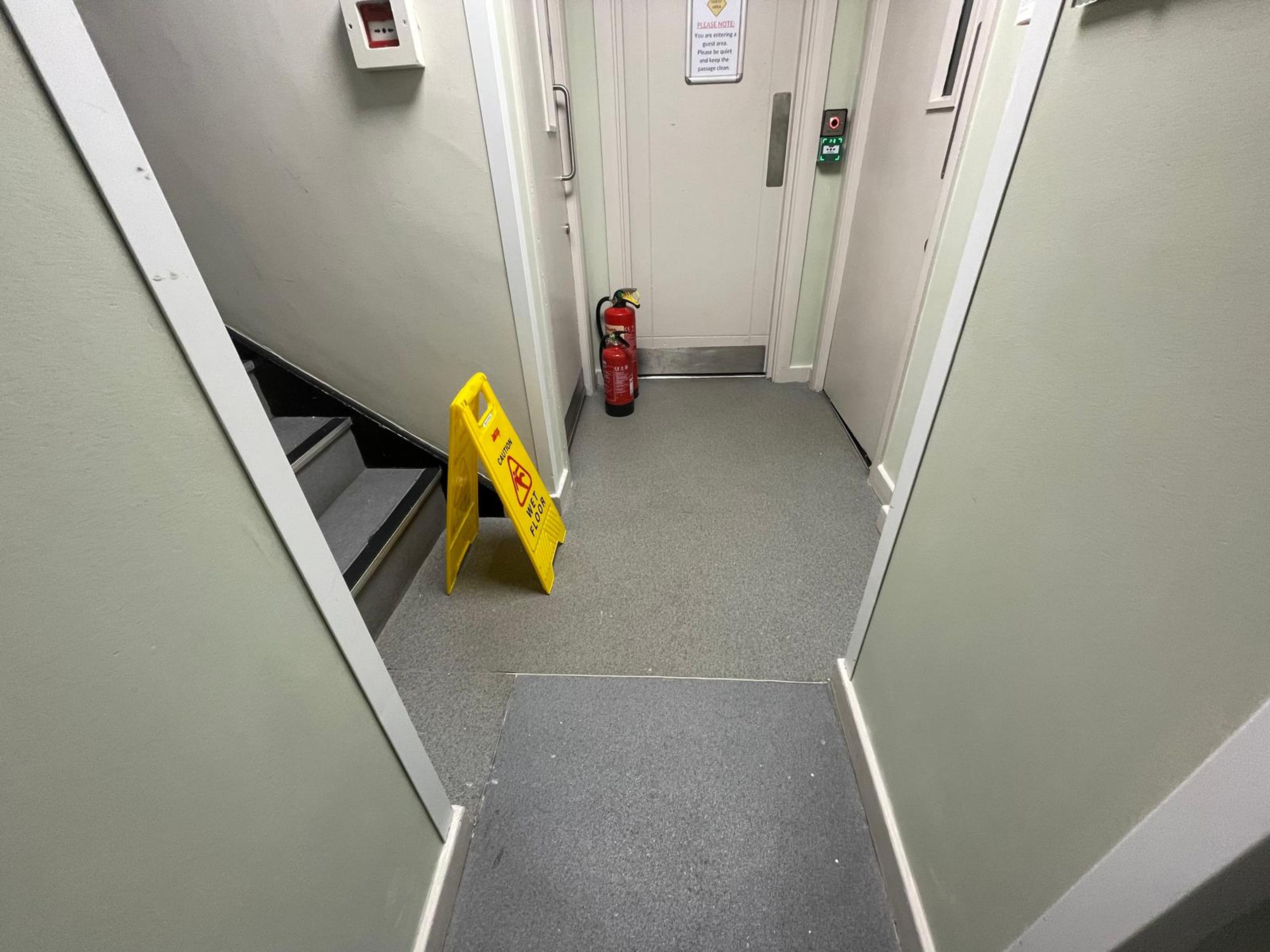 baa21e03-145e-4490-a342-1b660076601a.jpeg