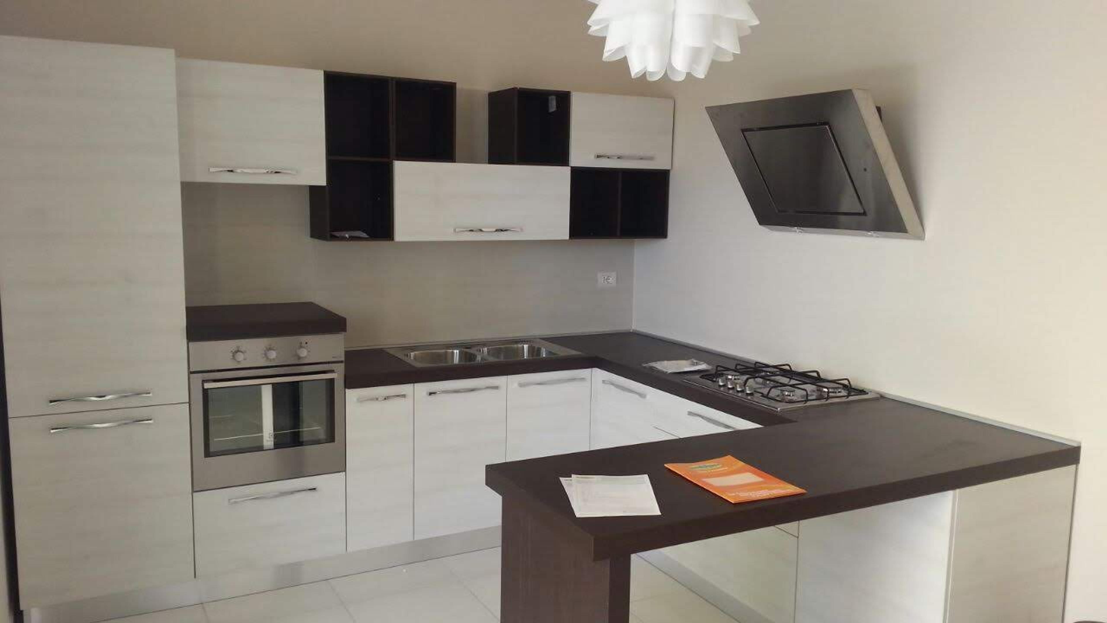 c0cbb6f4-18d6-4cdd-8189-e2d14221b91d.jpeg