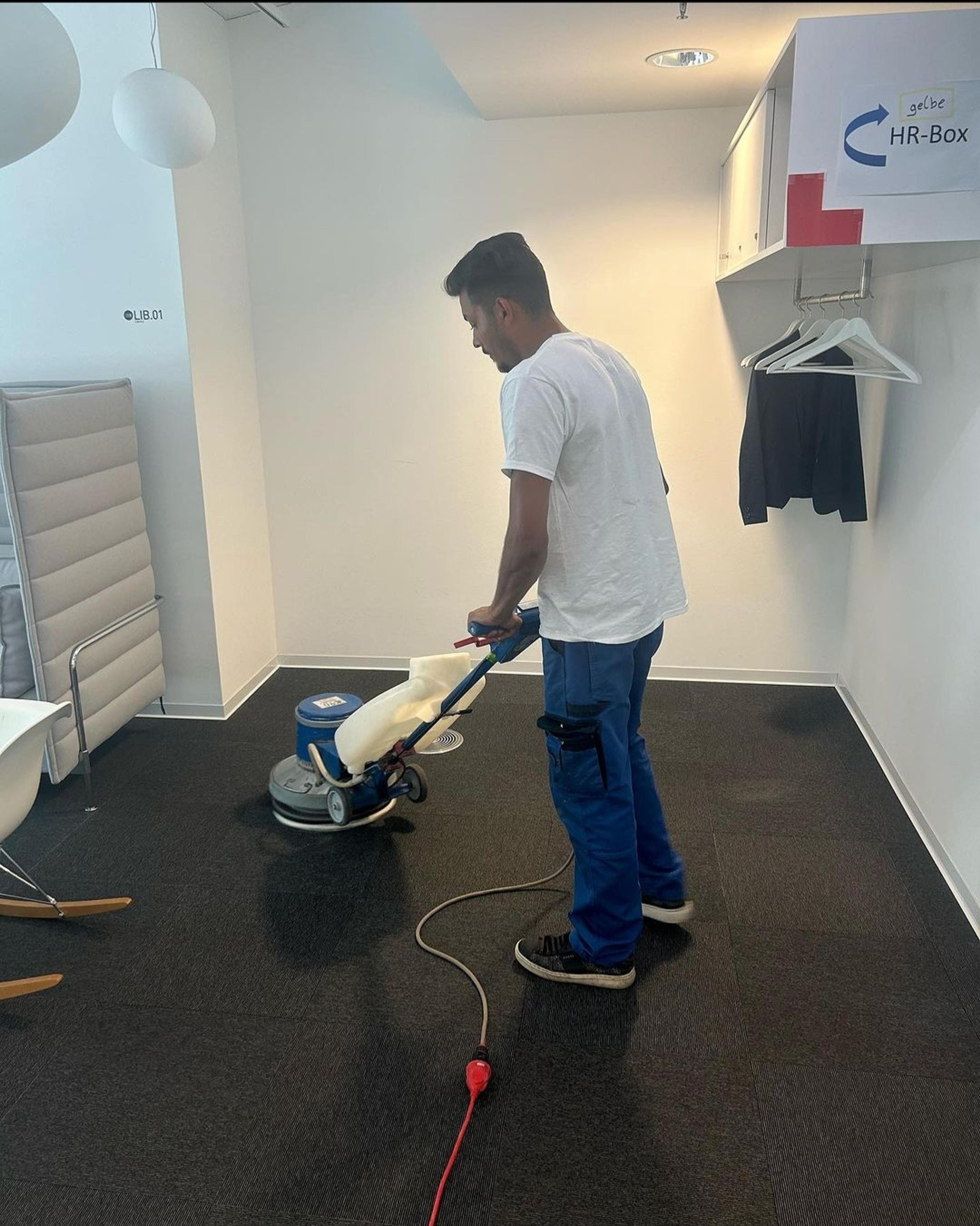 c62ede05-cccc-4213-9bd1-e22a2a4edc00.jpeg