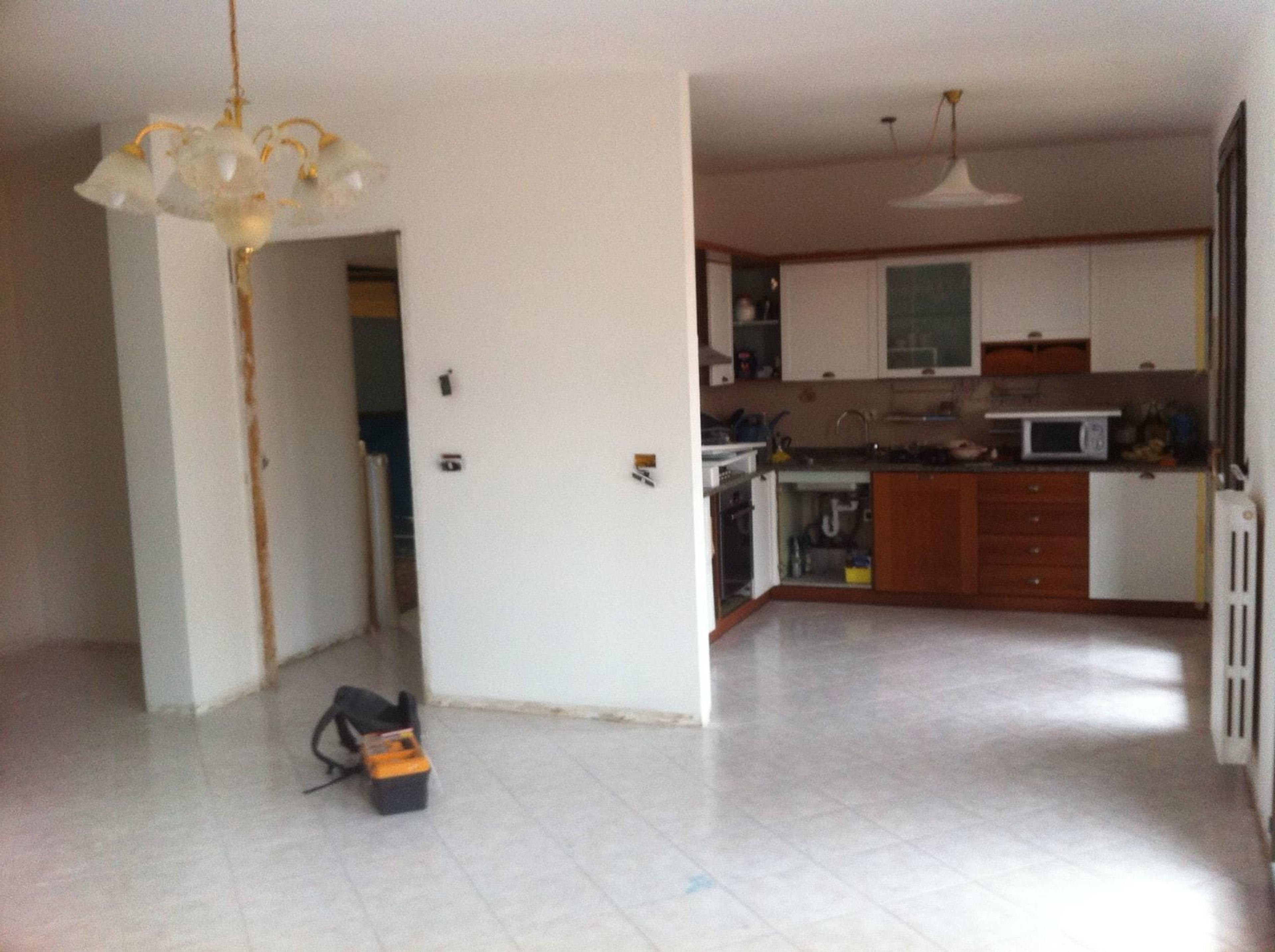 c9b73222-7436-4fdc-ae61-79345d413fa7.jpg
