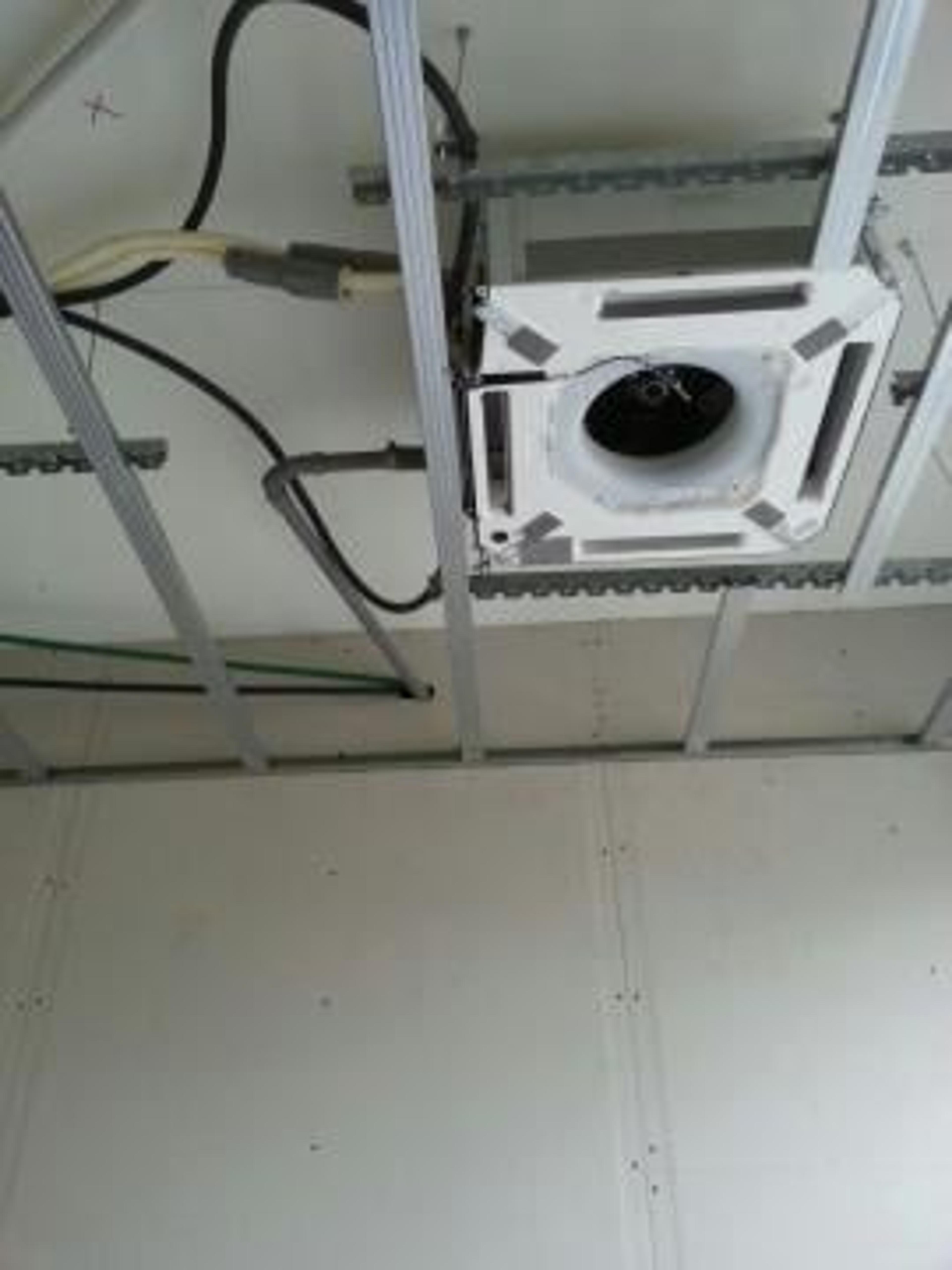 cab162c6-49d3-49fa-93f7-9921e3e3801b.jpg