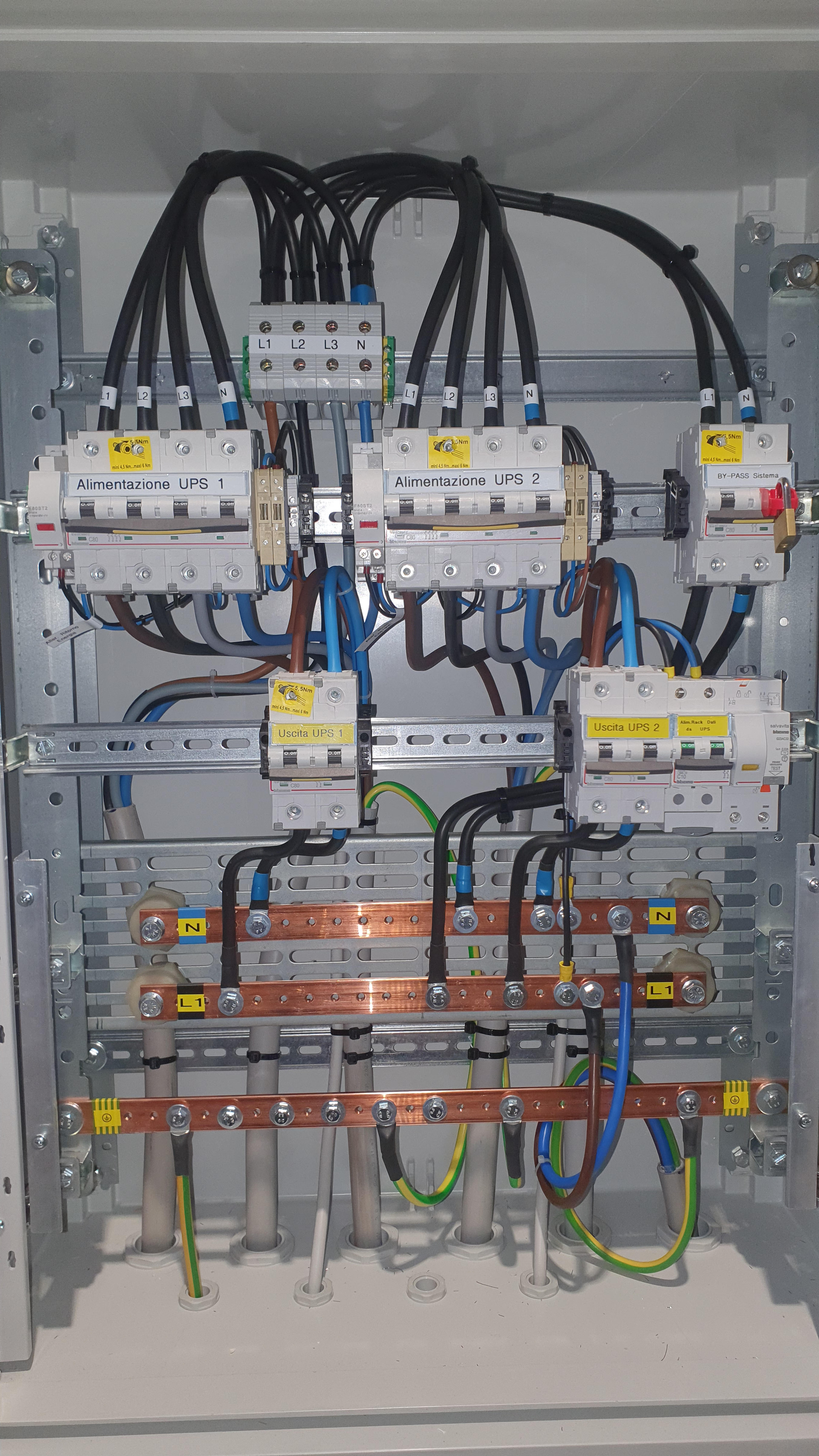 cc827acb-8a9c-4e8c-a256-c8c86b1cb5a5.heic