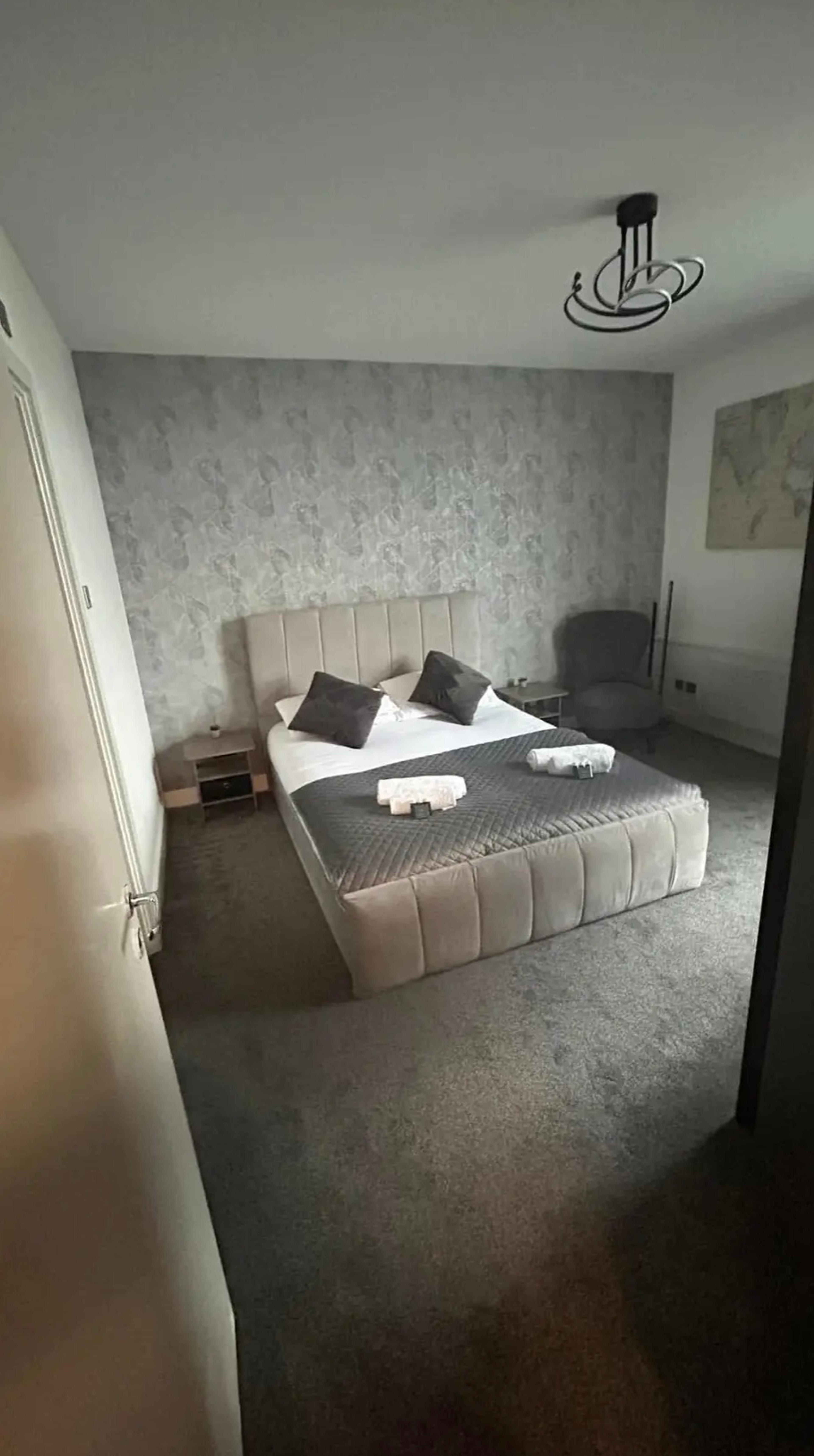 cdc815df-6880-49ae-9077-4789d702bada.jpeg