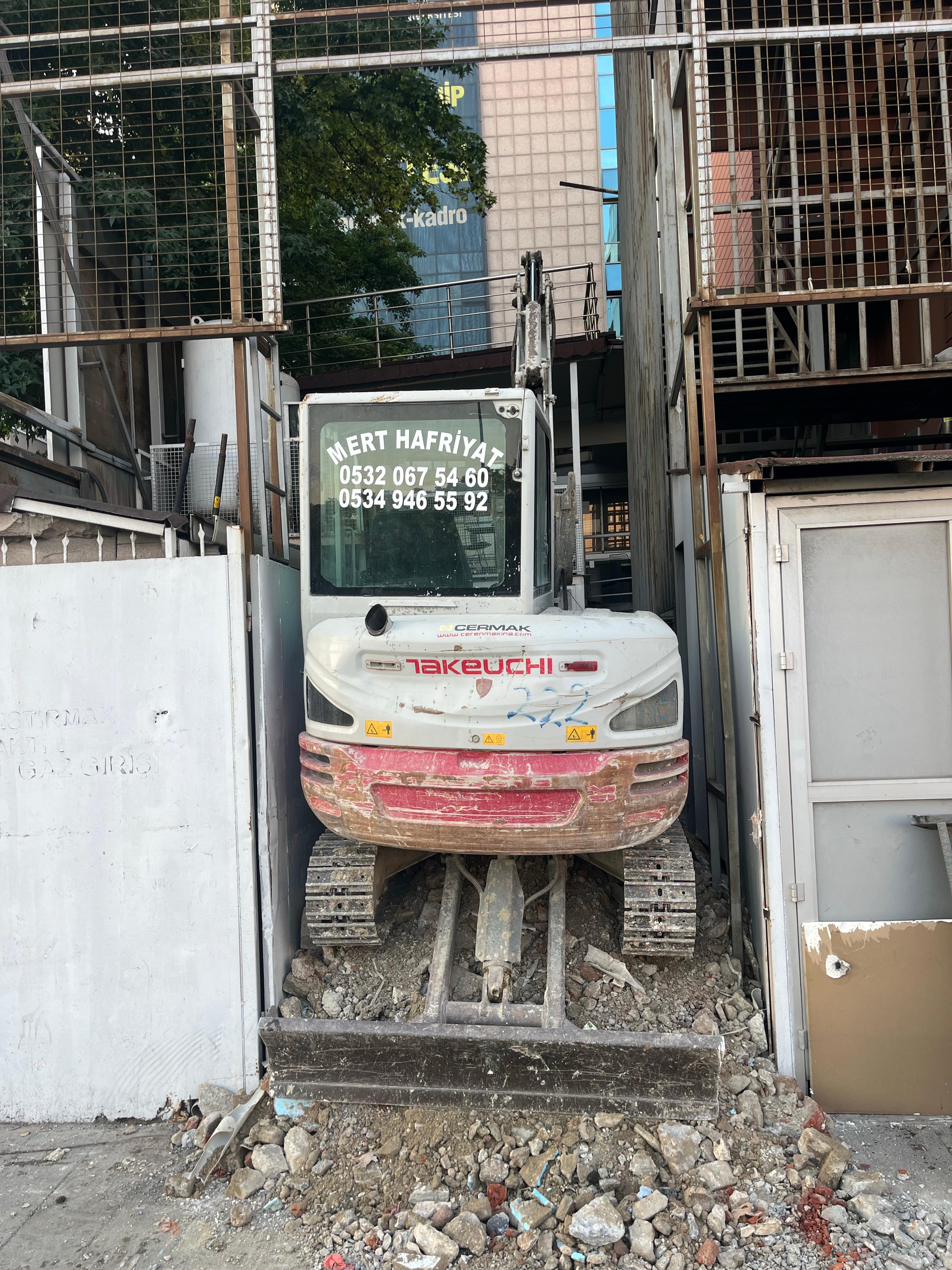 daf0cb4e-c668-447a-930c-ecfac687ce05.jpeg