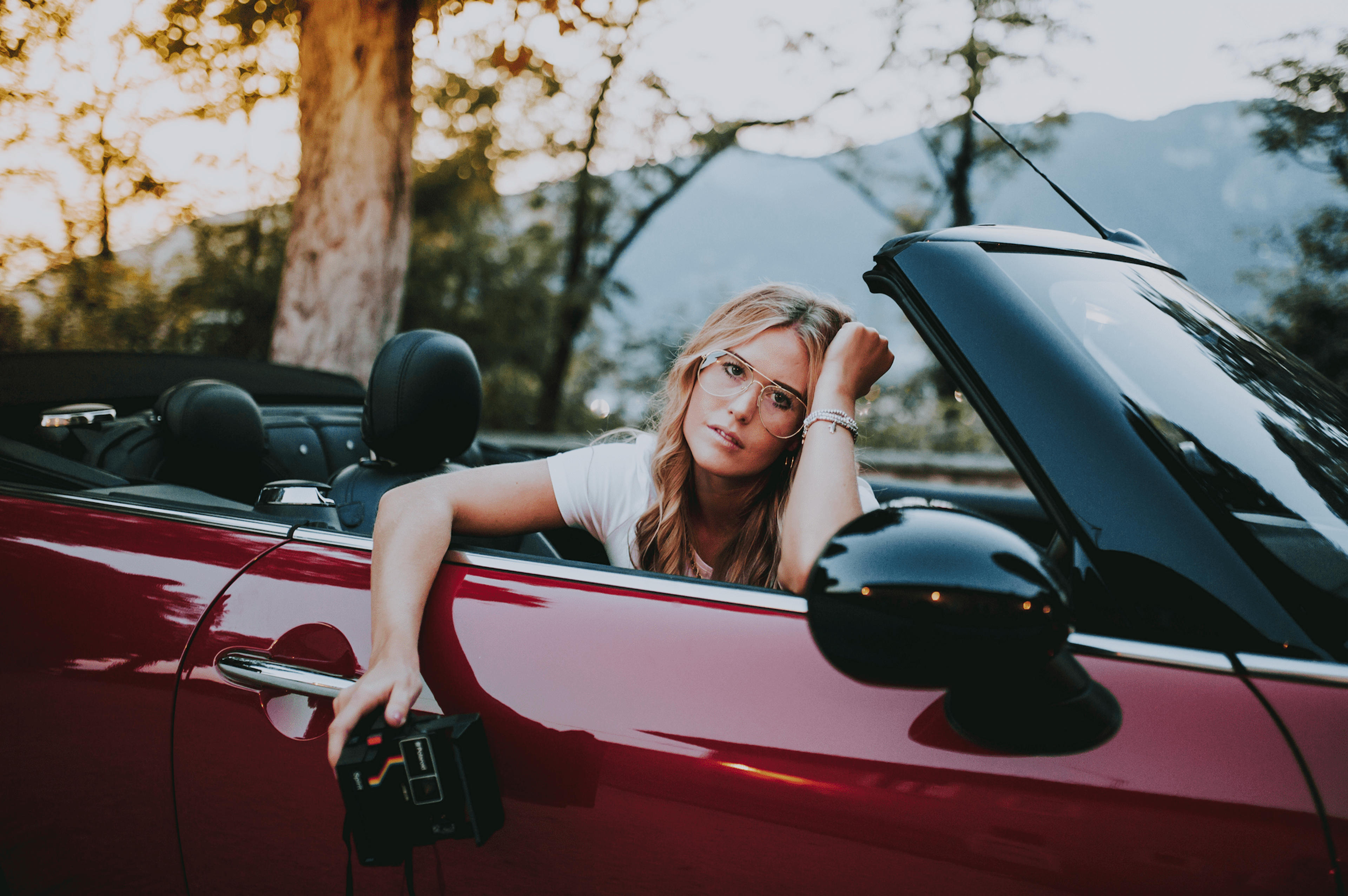 deb54737-ec1d-42de-9aca-8cf0e9f9f3f8.png