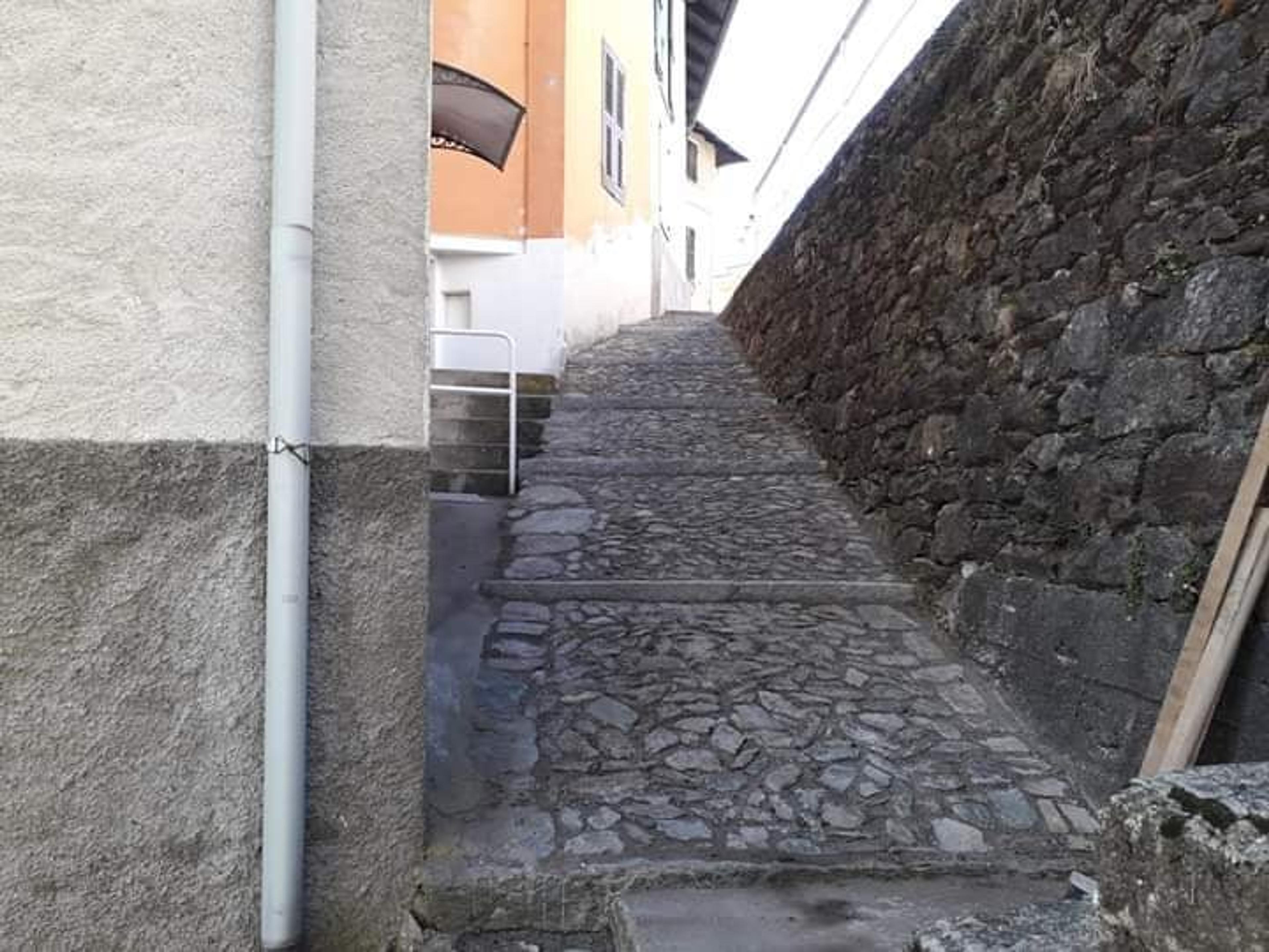 e3039810-6e47-42c9-aa5b-3a4dbff02945.jpeg
