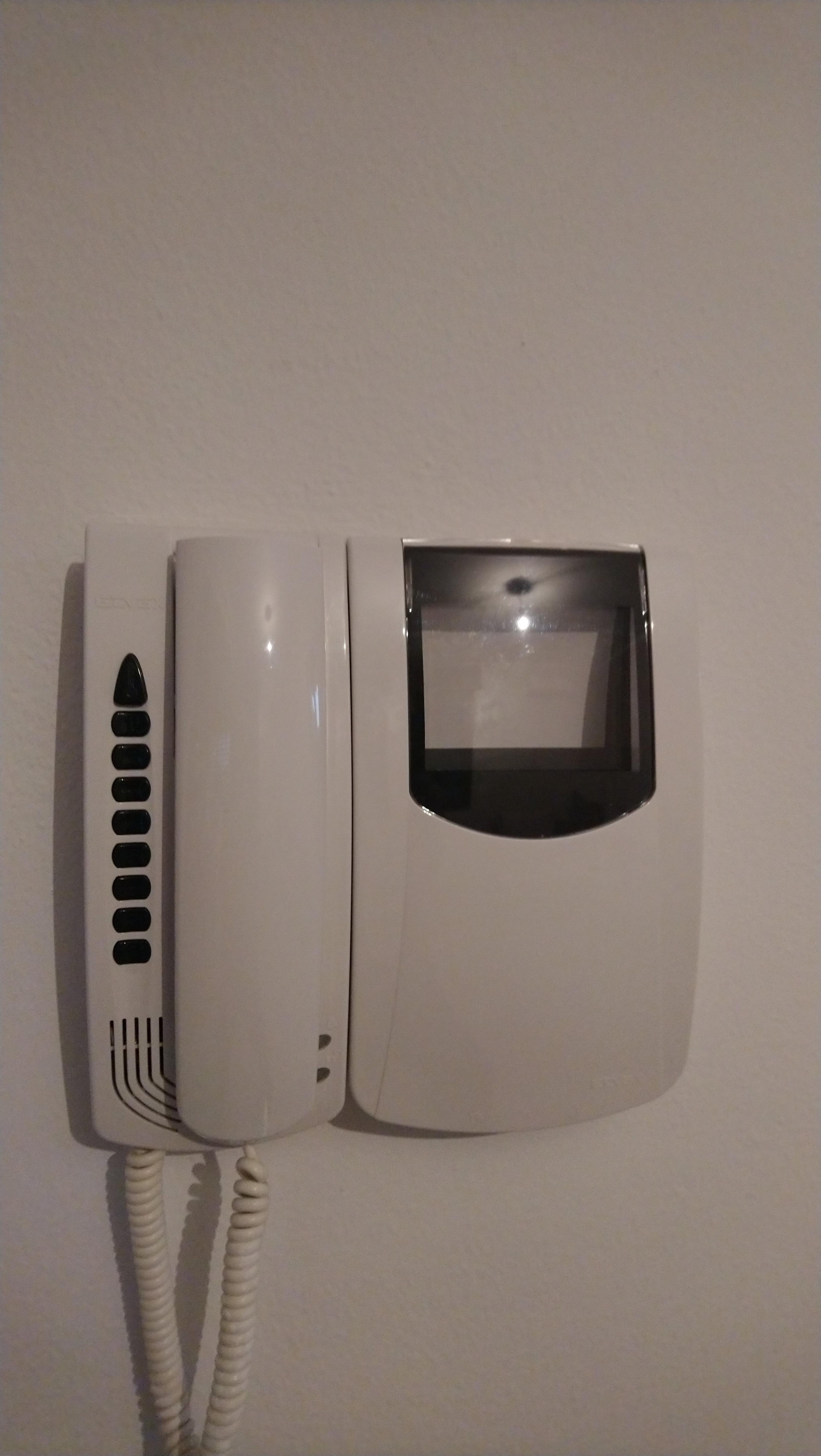 e634f92c-1fd8-465e-bf4d-ee8599963d5e.jpeg