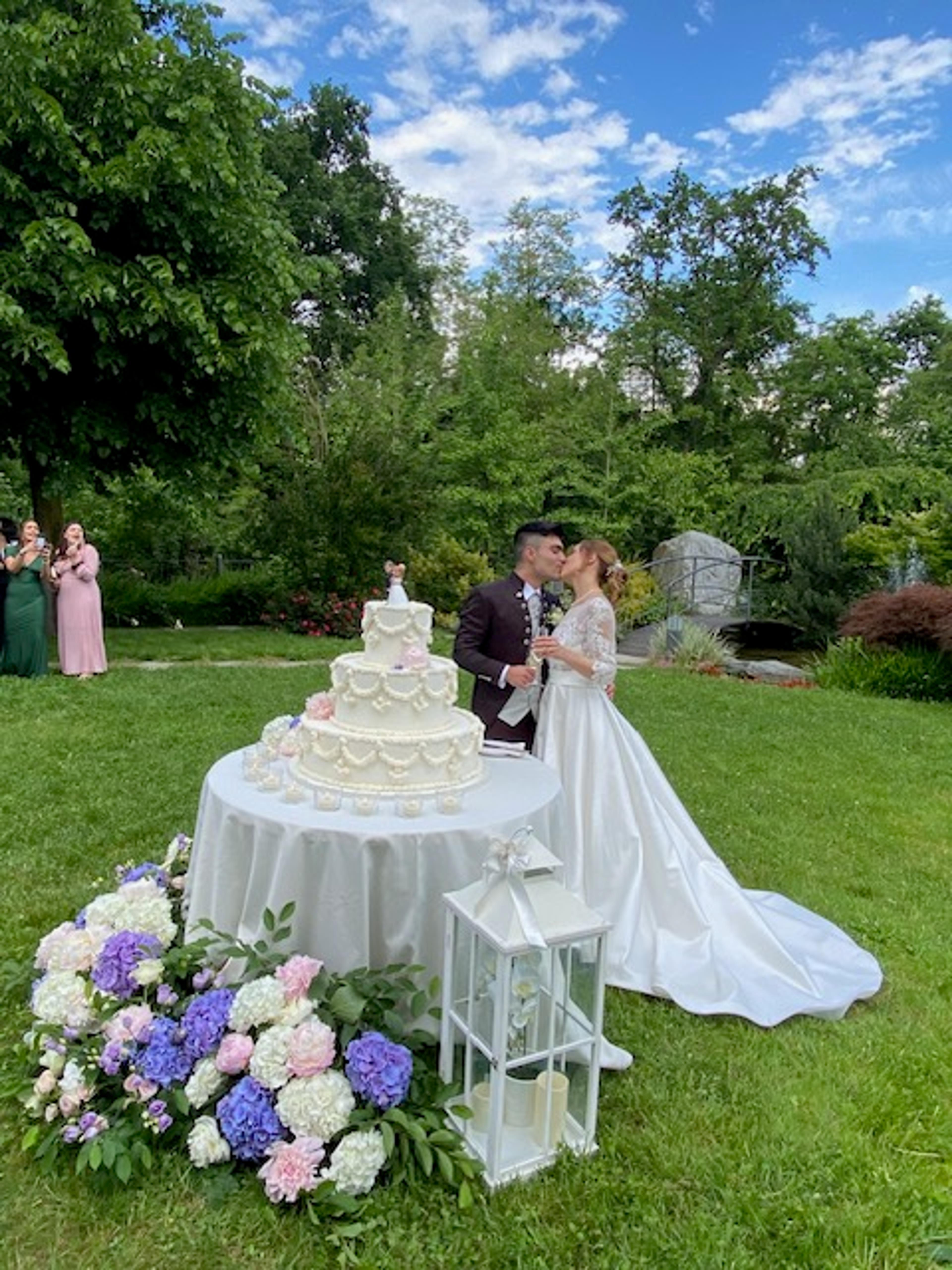 e96e6ba9-e37d-4ee4-80e7-dec262d932f0.jpeg