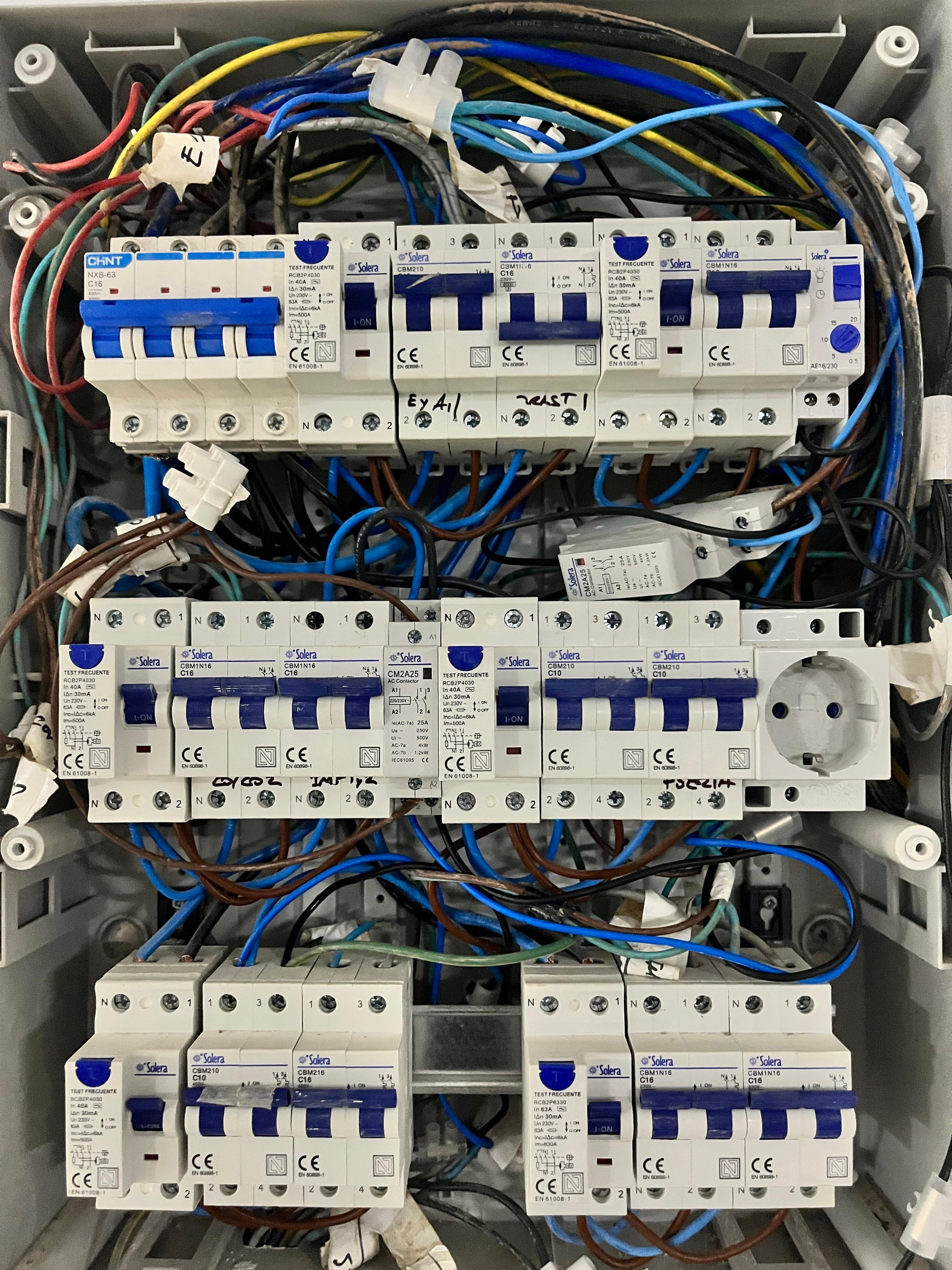 e9e8bccf-bbb9-4648-9bf8-0696198622a7.jpeg