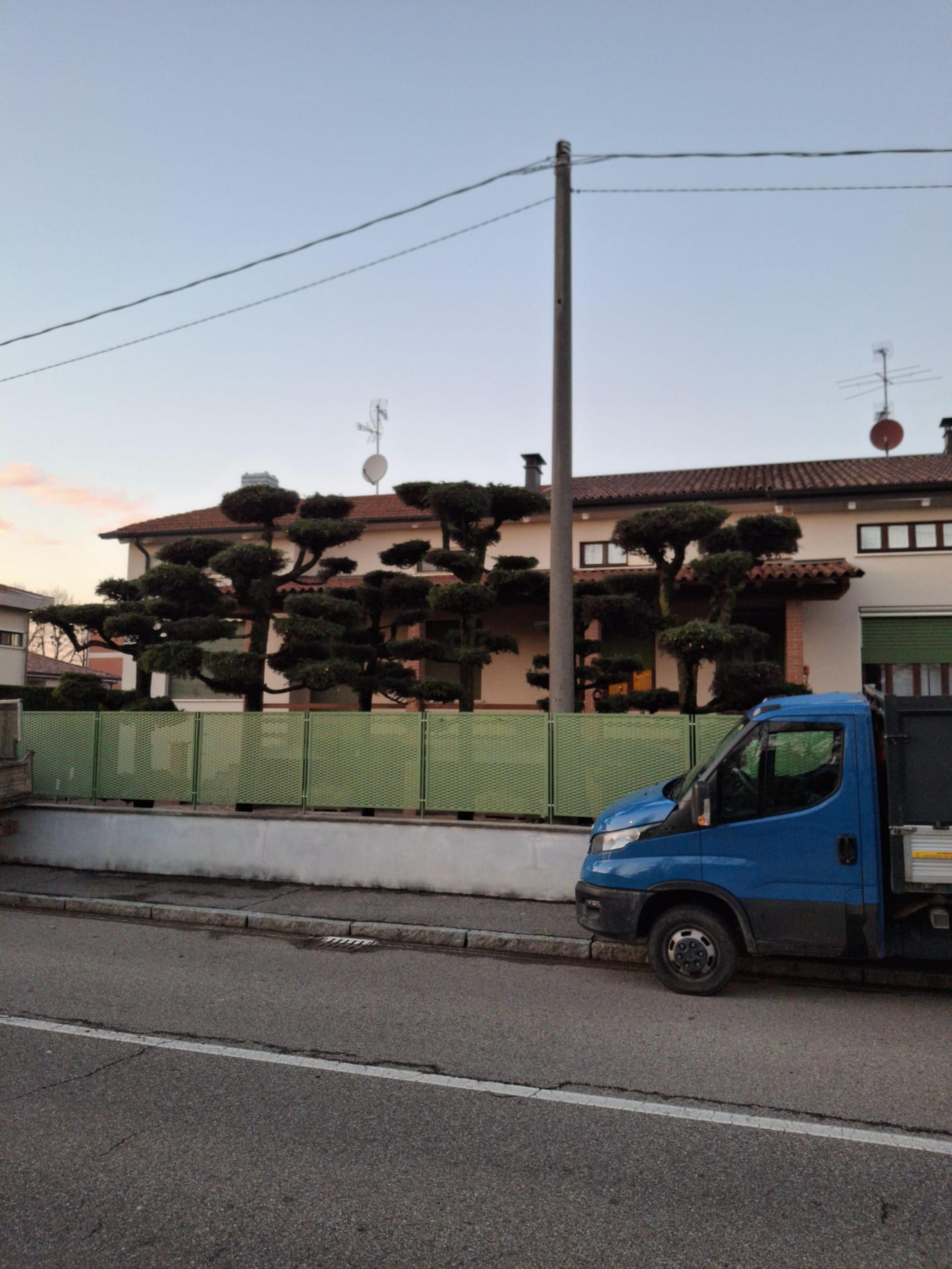 ecda50f6-e668-452a-a16d-bb4c3c4abd91.jpeg