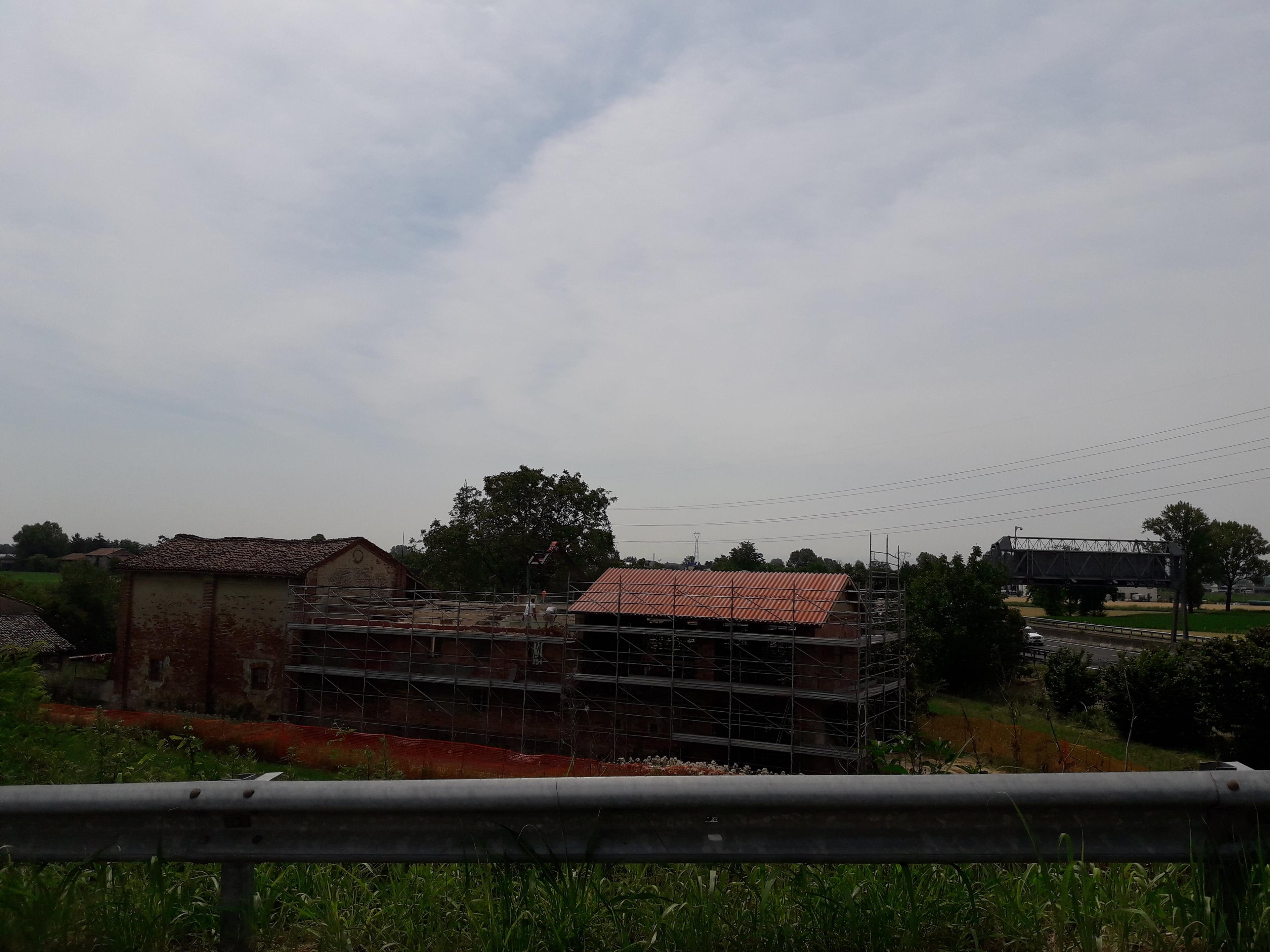 ee6d5562-06b8-4f73-a783-7abc1772066b.jpeg
