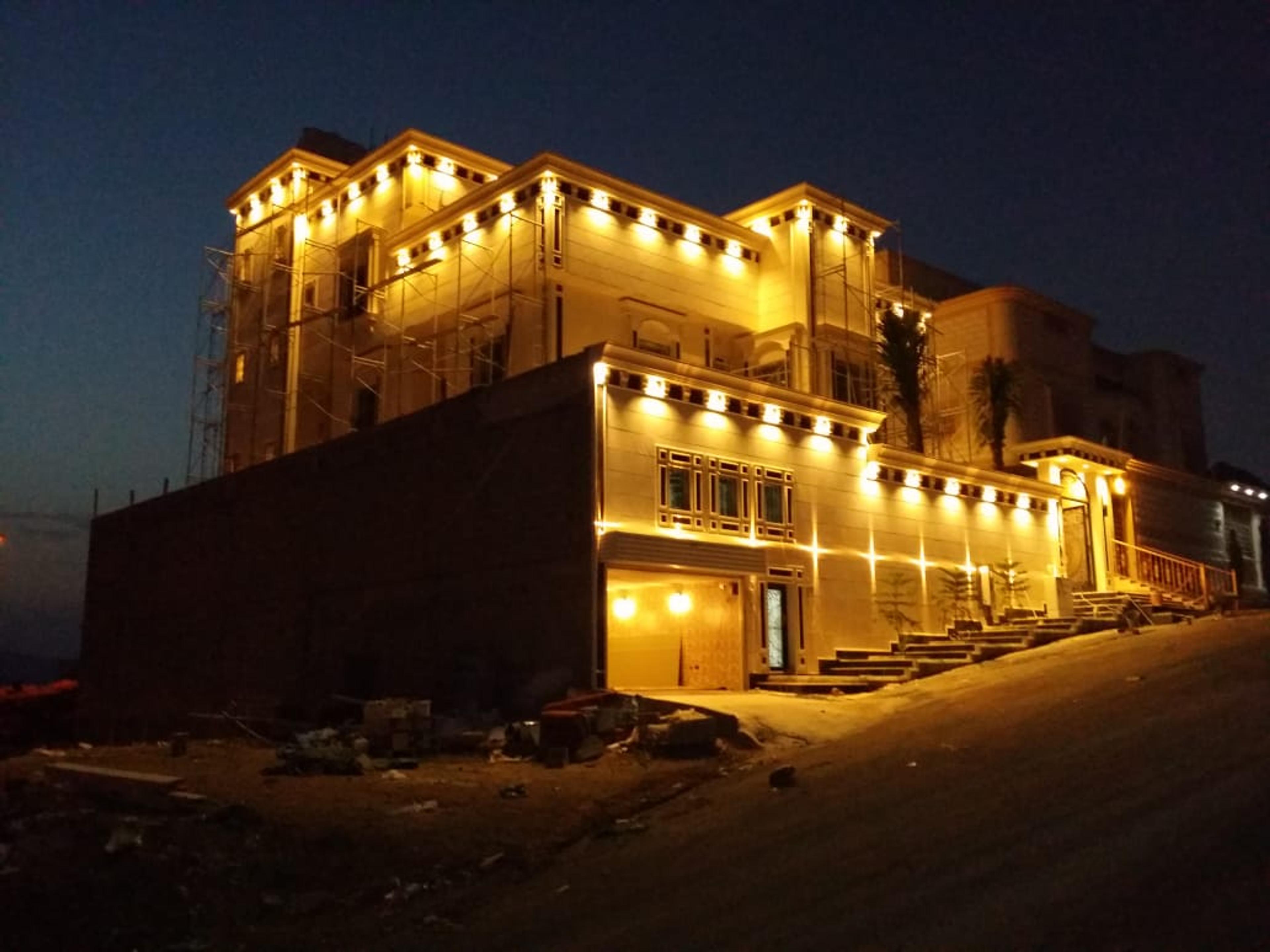 f193f3db-e995-4eef-a27e-5fd53971be61.jpeg