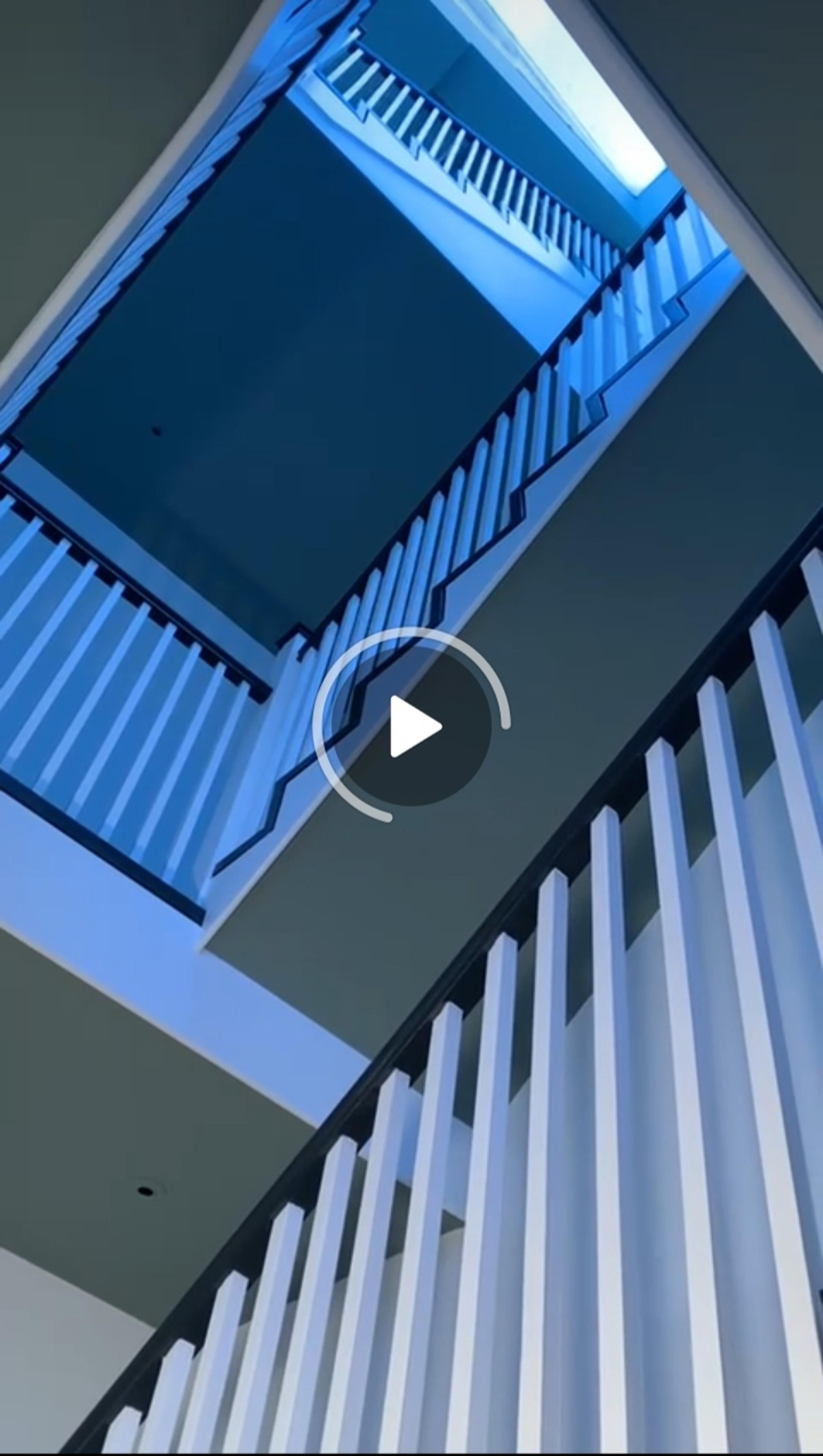 f56027ba-87bb-4fc8-8ad8-6f2fdfaf1ae2.jpeg