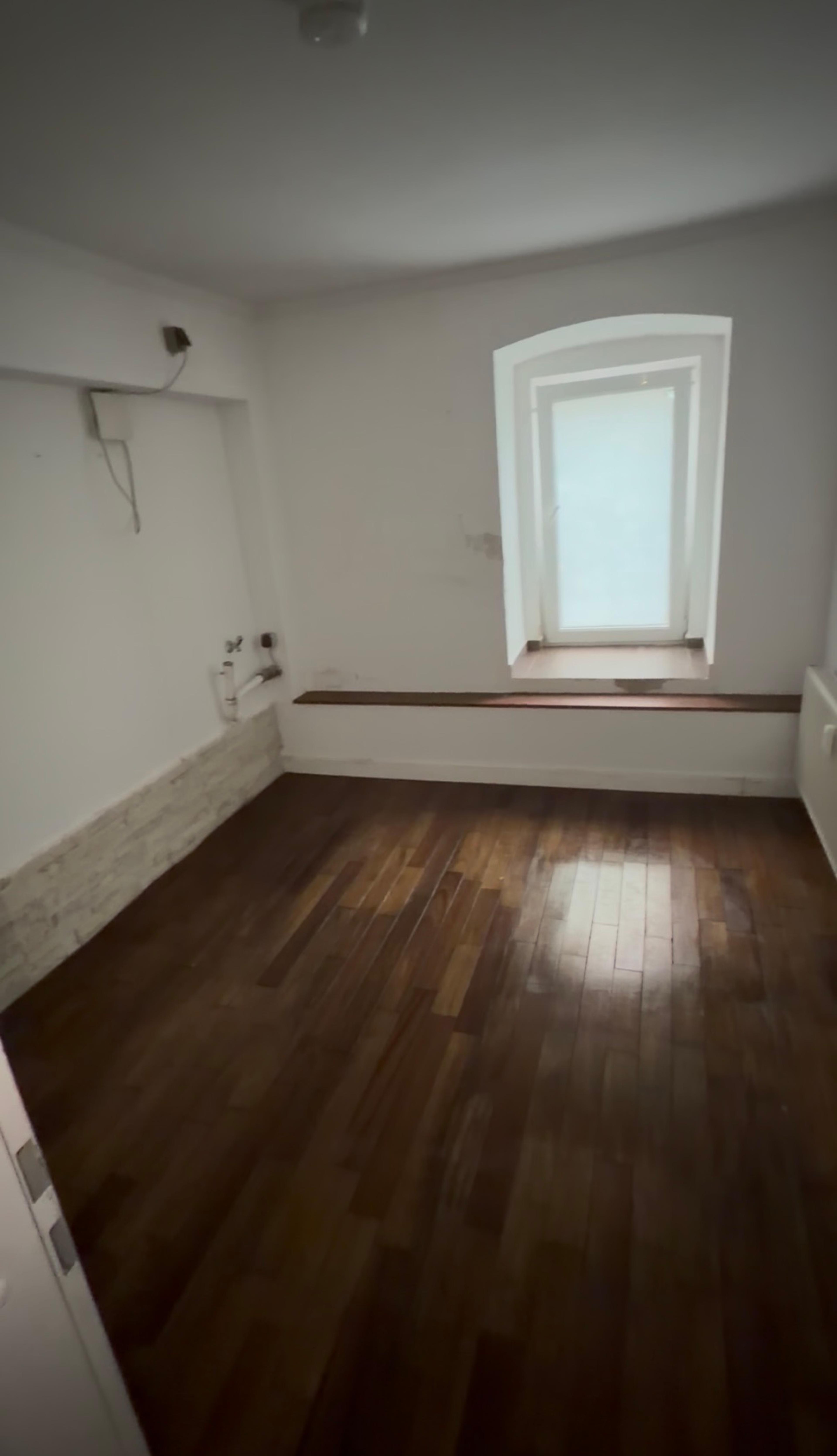 f65062bd-00c5-412a-adb2-cde586ccd7f0.jpeg