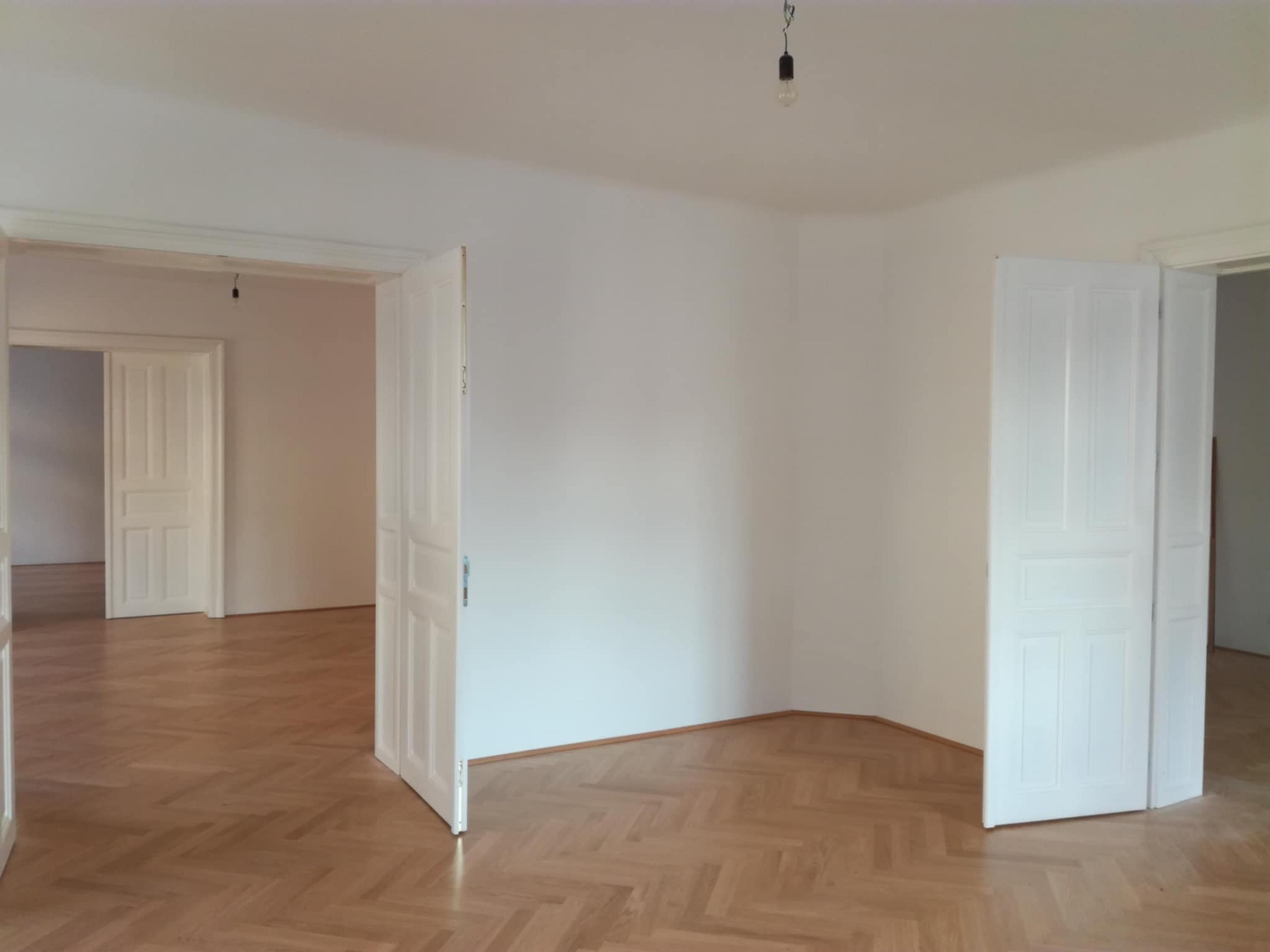 f9f092fe-a83e-4861-ba47-423691e1c72b.jpeg