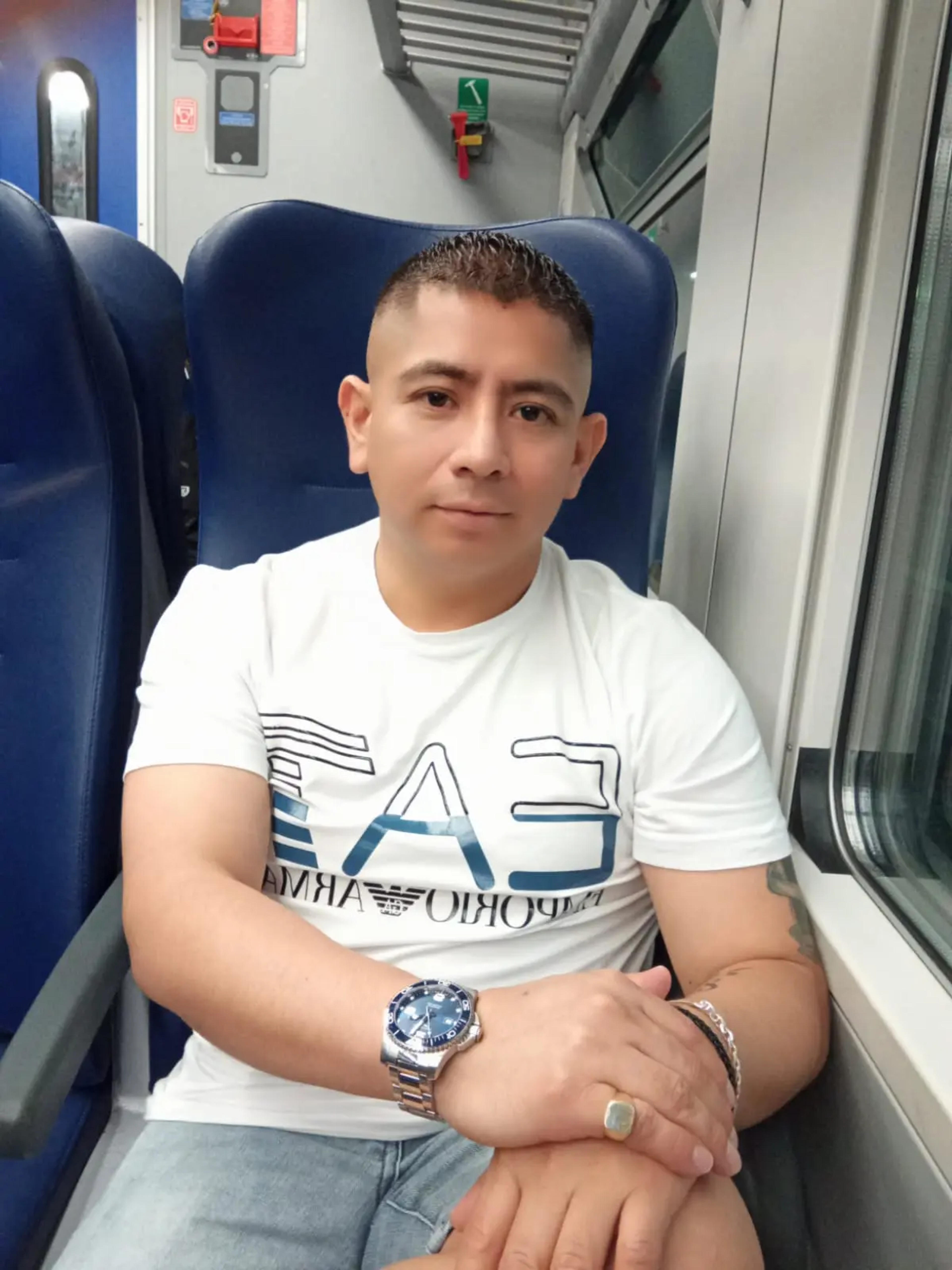 fb7aadda-c3b0-436e-b3ef-379ab8c4f64a.webp