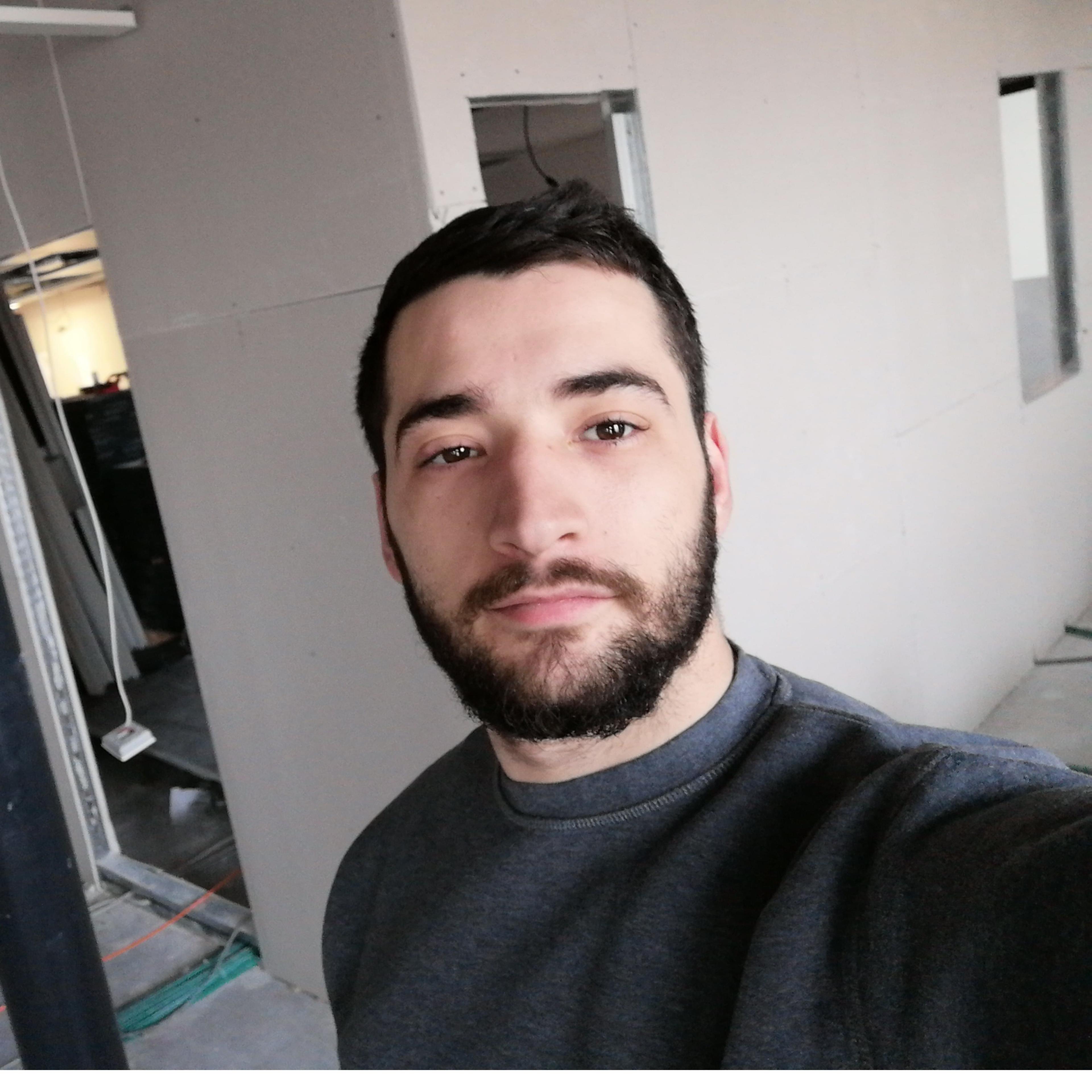 Agon Idrizi