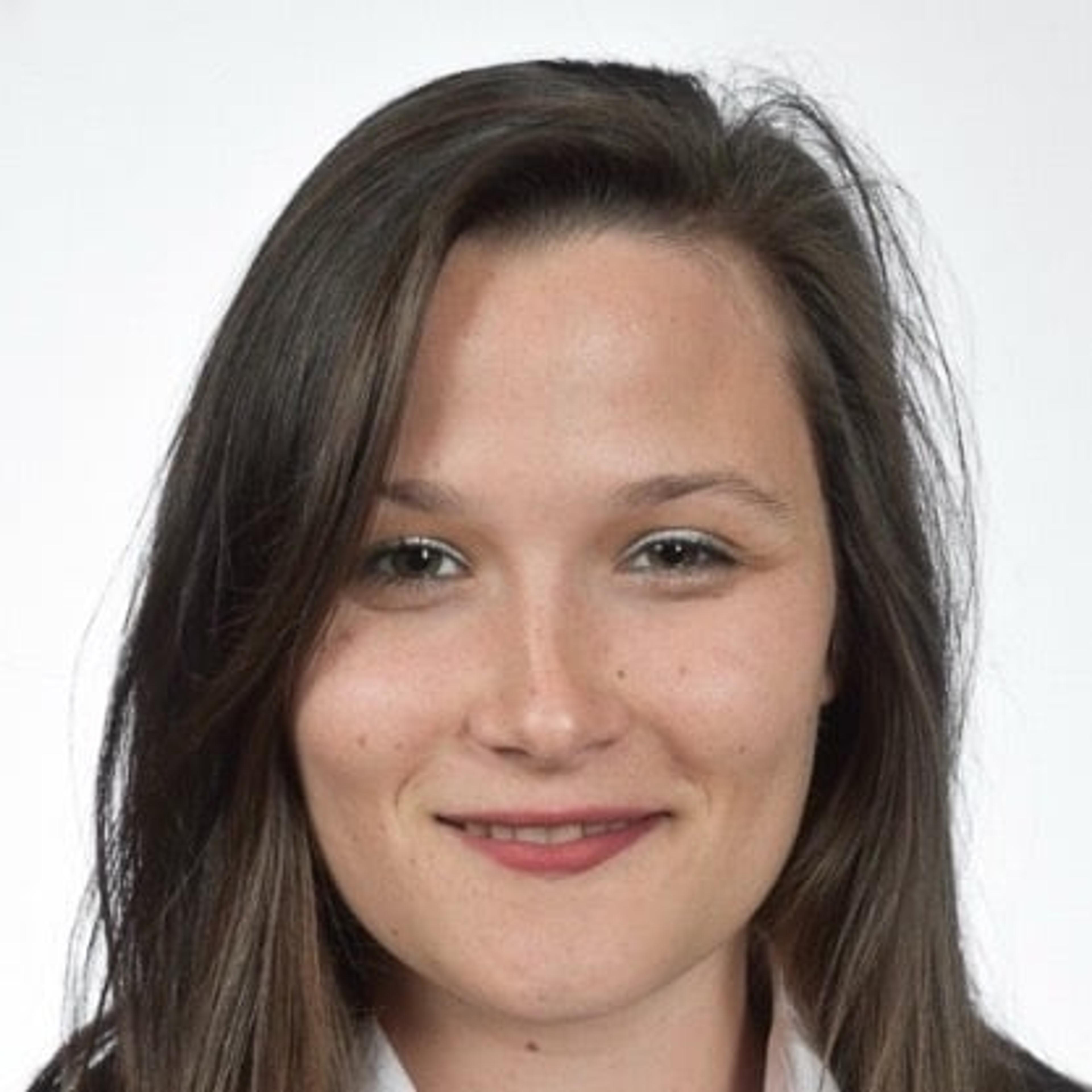 Júlia Esteban Di Bartolomeo