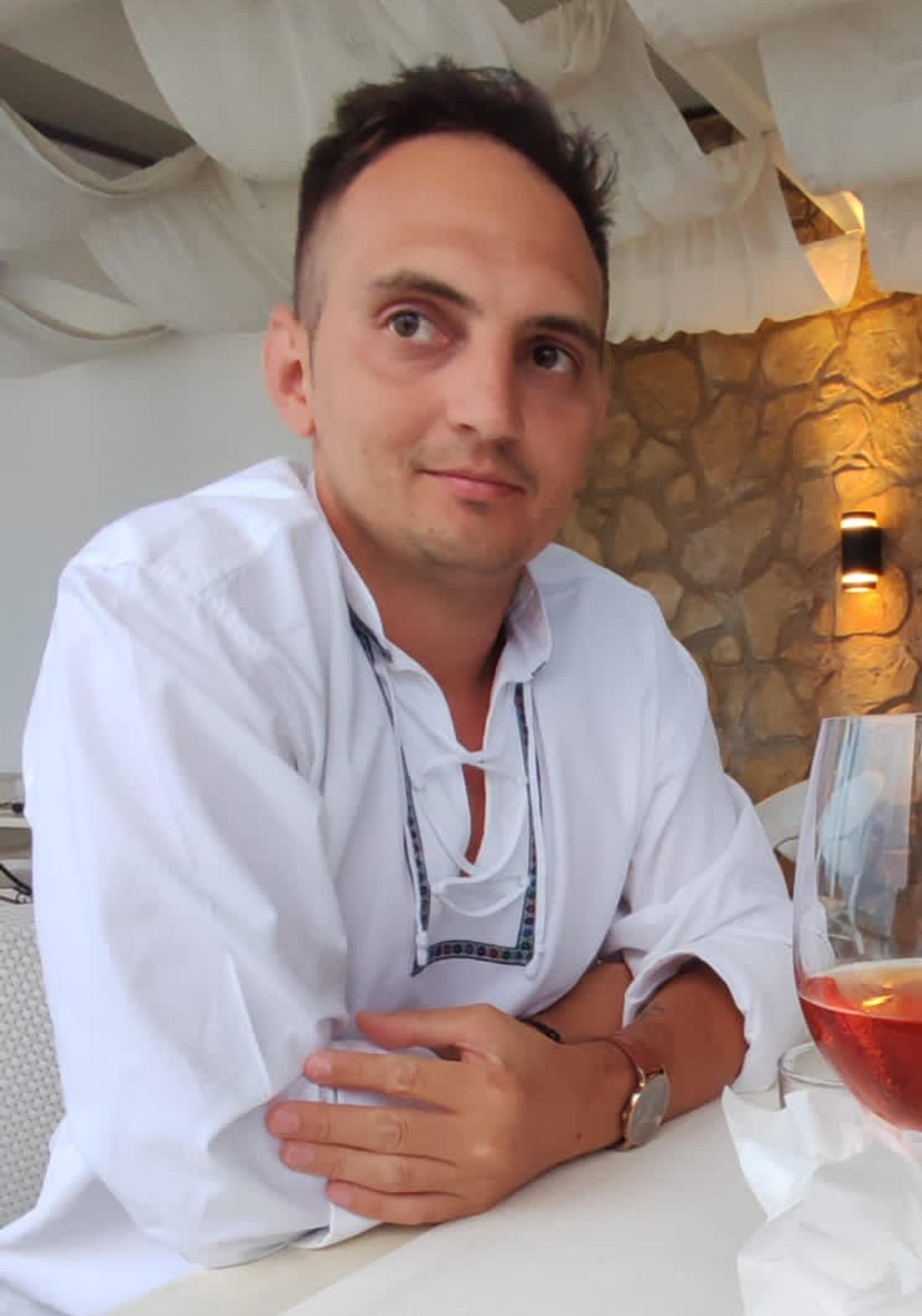 Cosmin Tărăbuță
